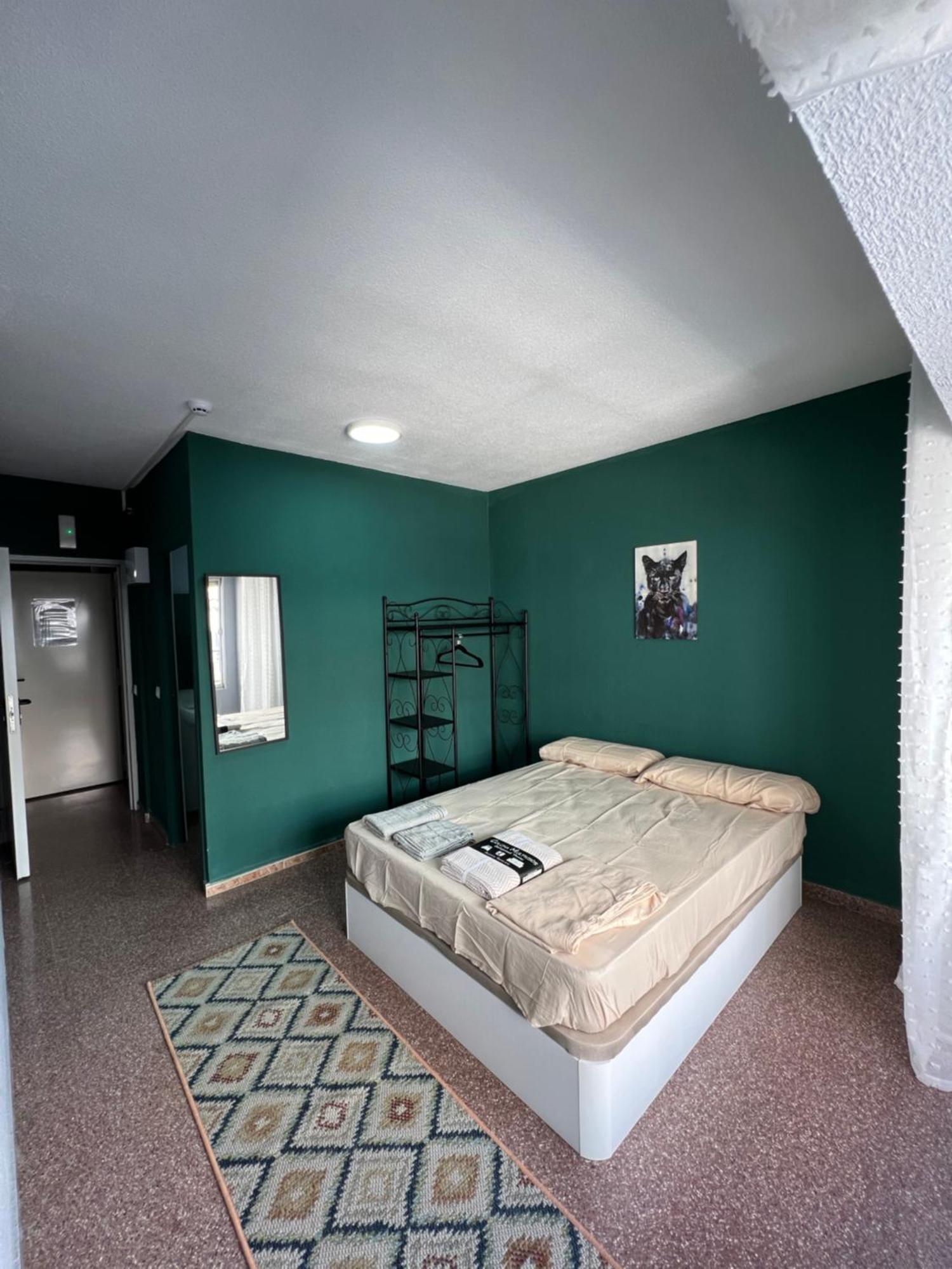 Hostal Doctor Buades