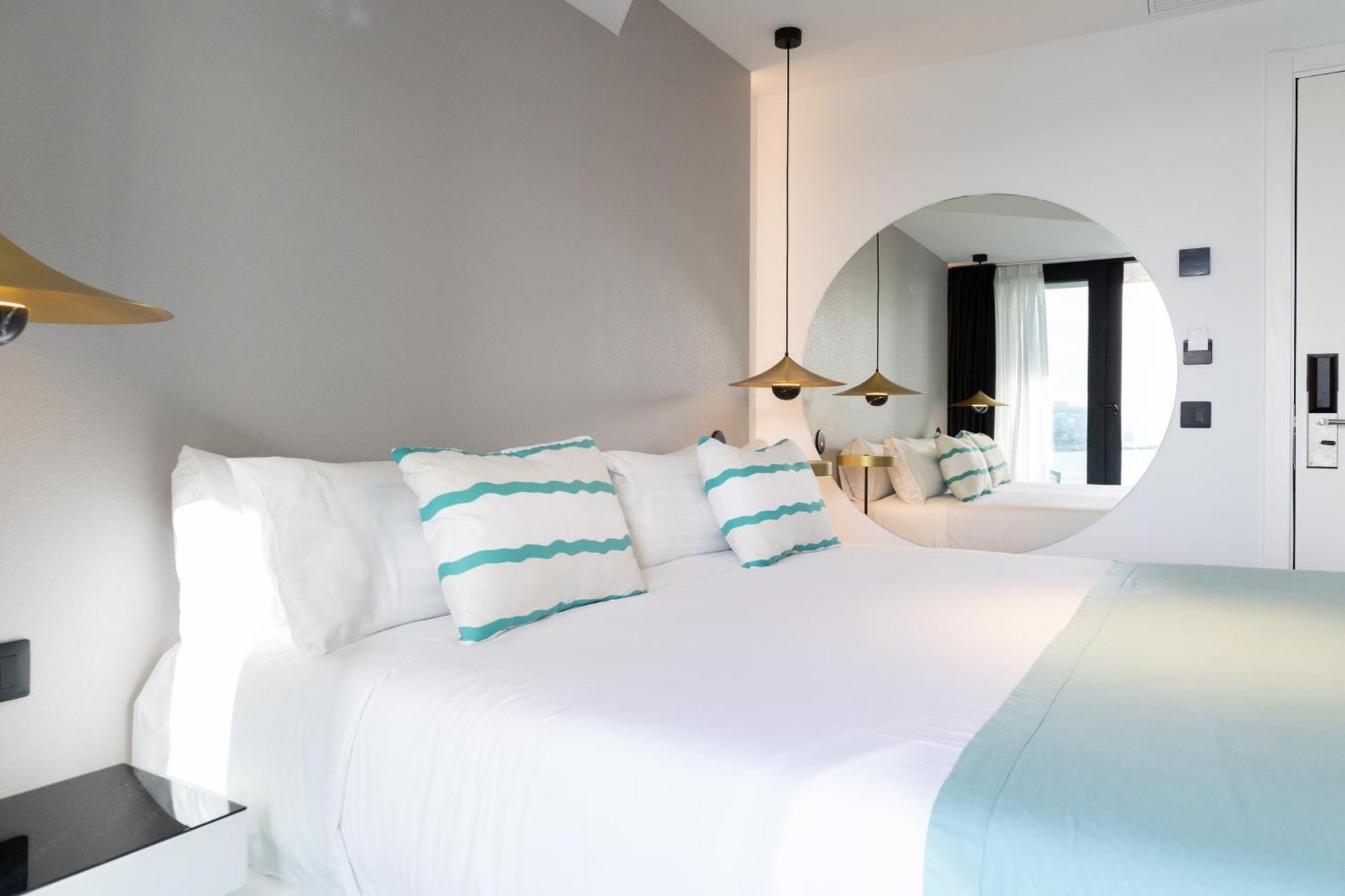 Puerto De La Luz By Pierre & 3* Las Palmas de Gran Canaria