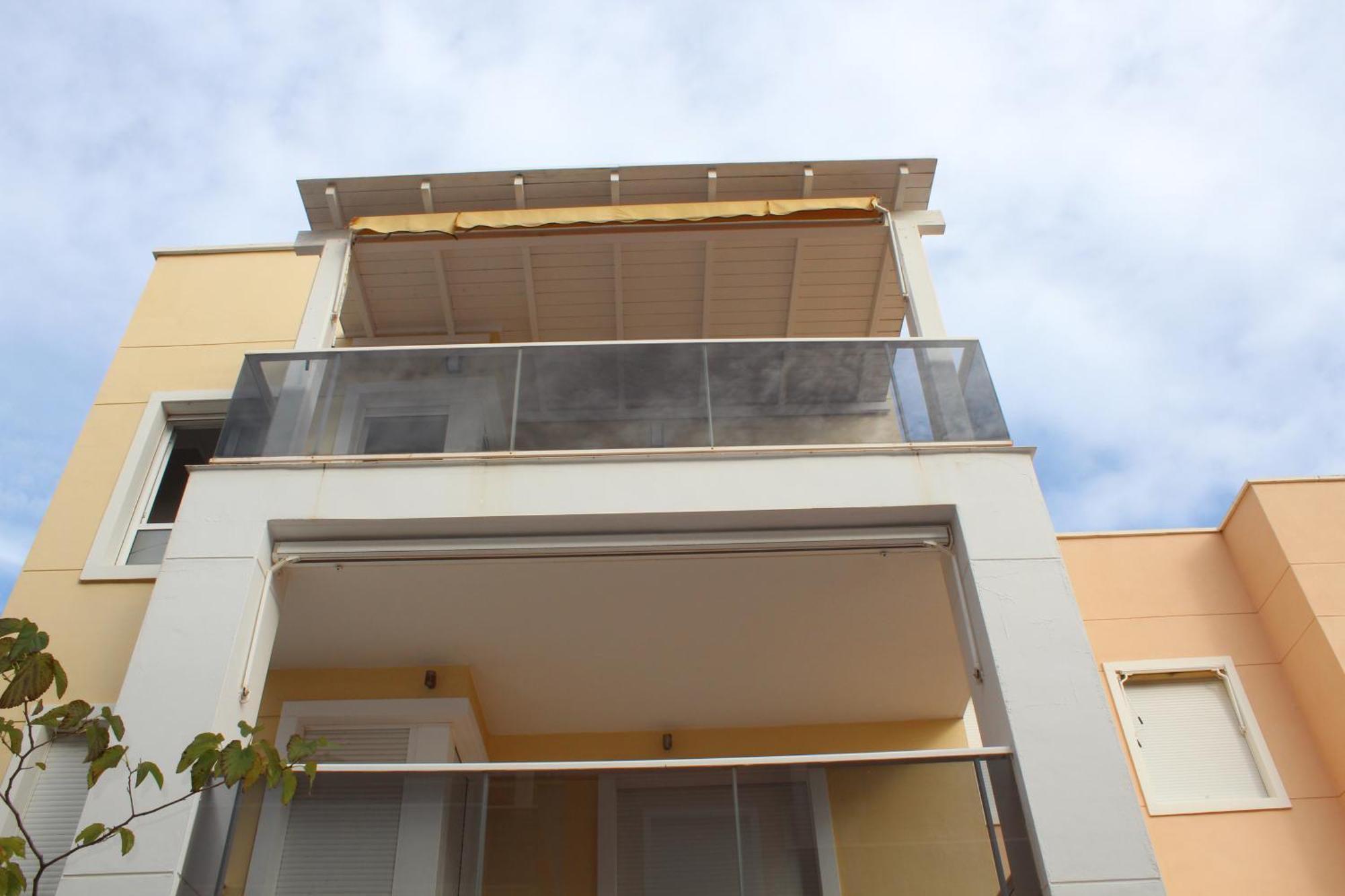 Apartment Apto En Con Terraza, Piscina, Parking Y Wifi Gratis