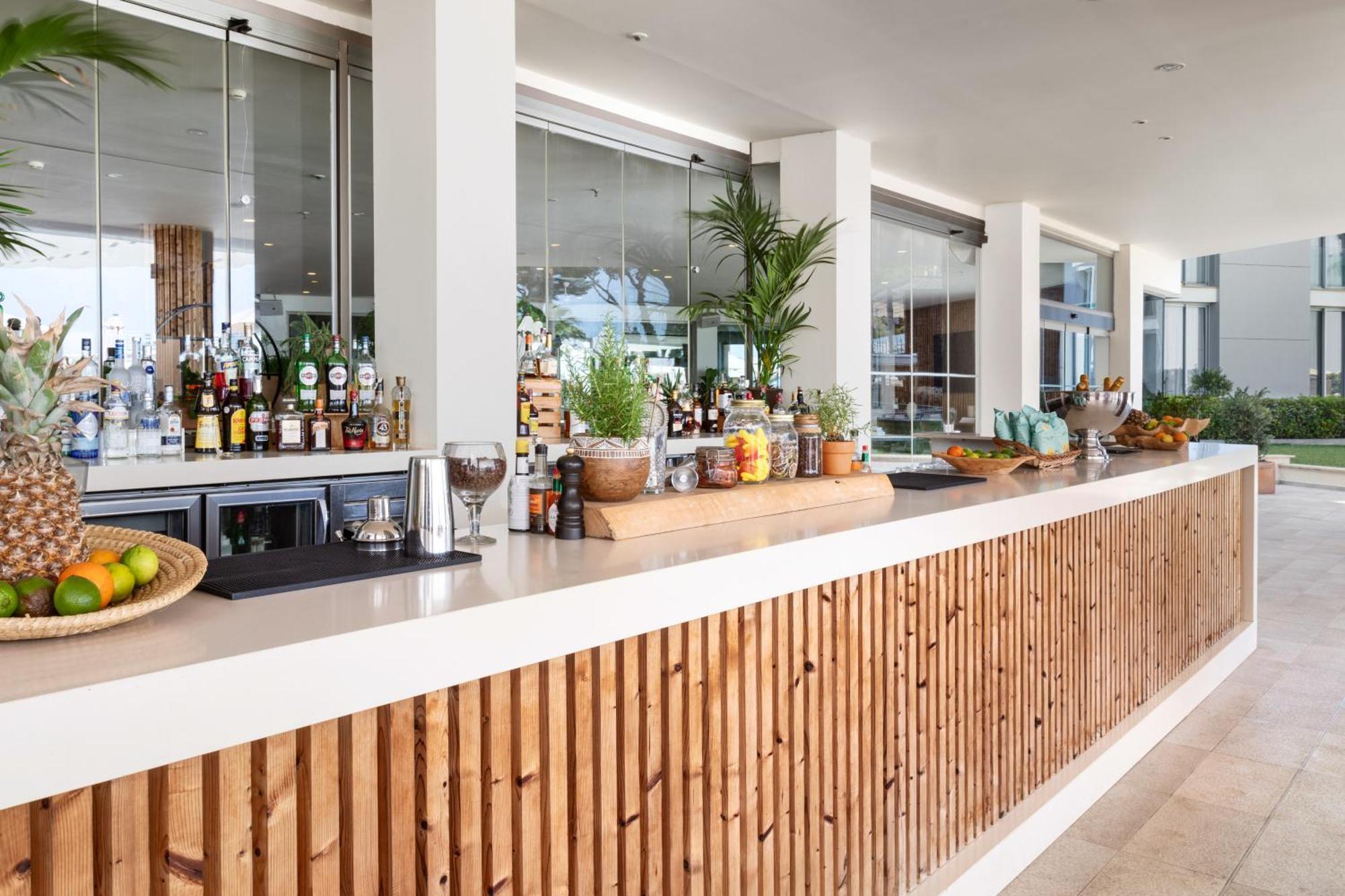 Meliá South 4*