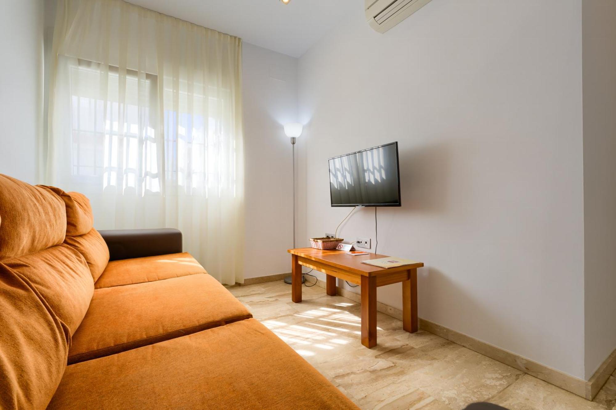 Aparthotel Loto Conil Conil De La Frontera