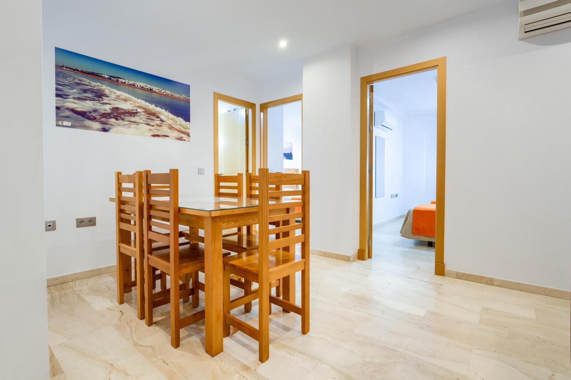 Loto Conil Aparthotel