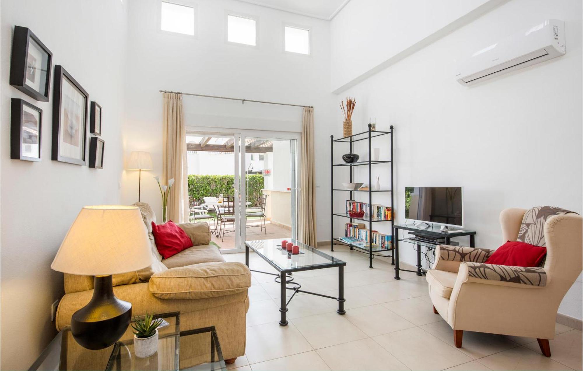 Holiday home 2 Bedroom Lovely In Roldan