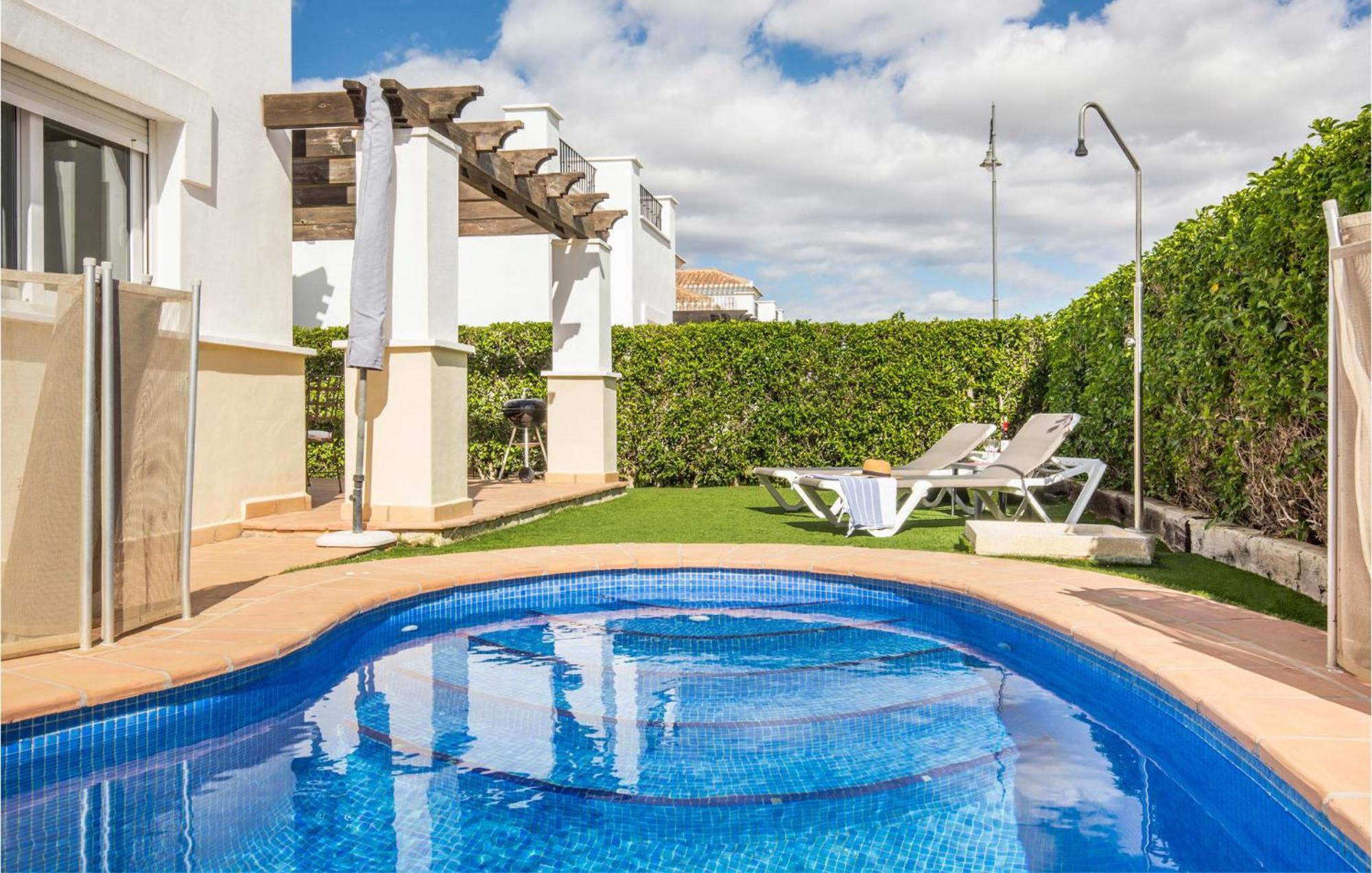 2 Bedroom Lovely In Holiday home *