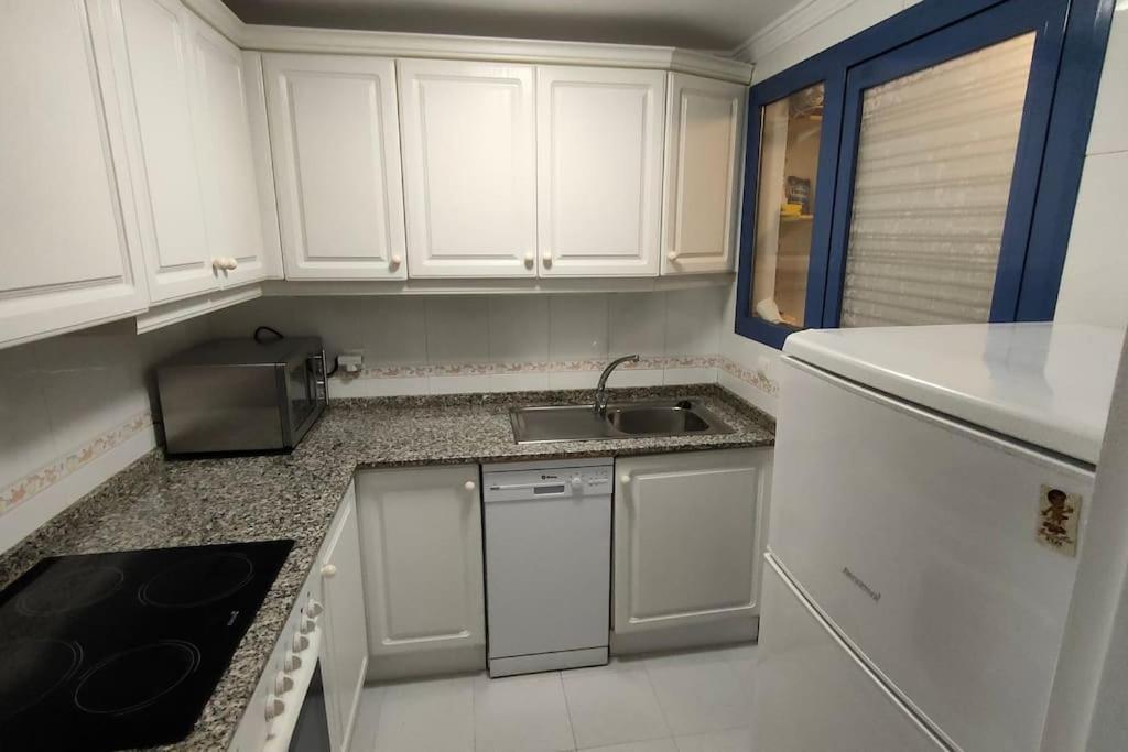 Sunny, Center Albir Apartment