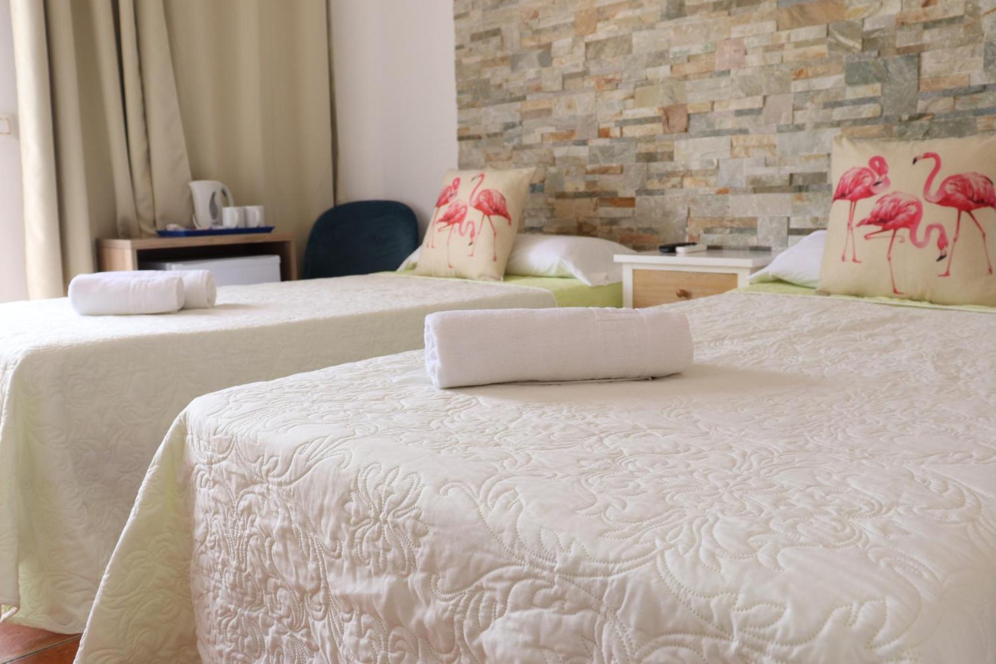 La Paloma Ii Guest house 2*