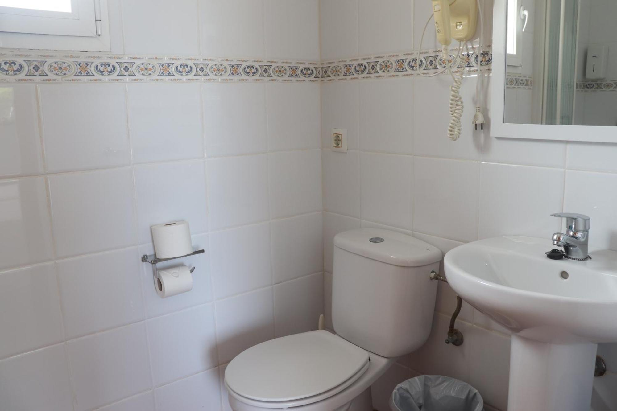 Guest house La Paloma Ii 2*