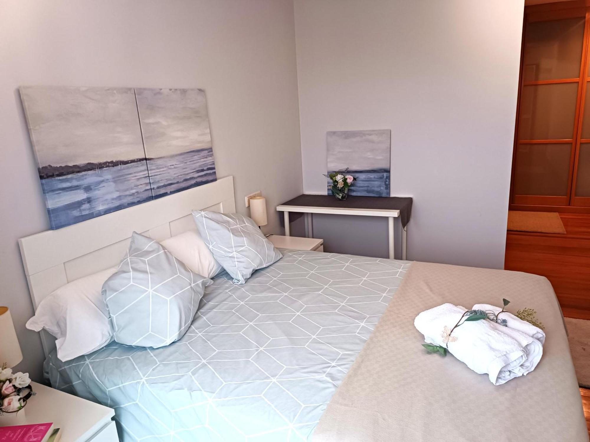 Apartamento Playa, Terraza, Vistas Al Mar, Garaje, Estacion Ave A 5 Min Andando Gijón