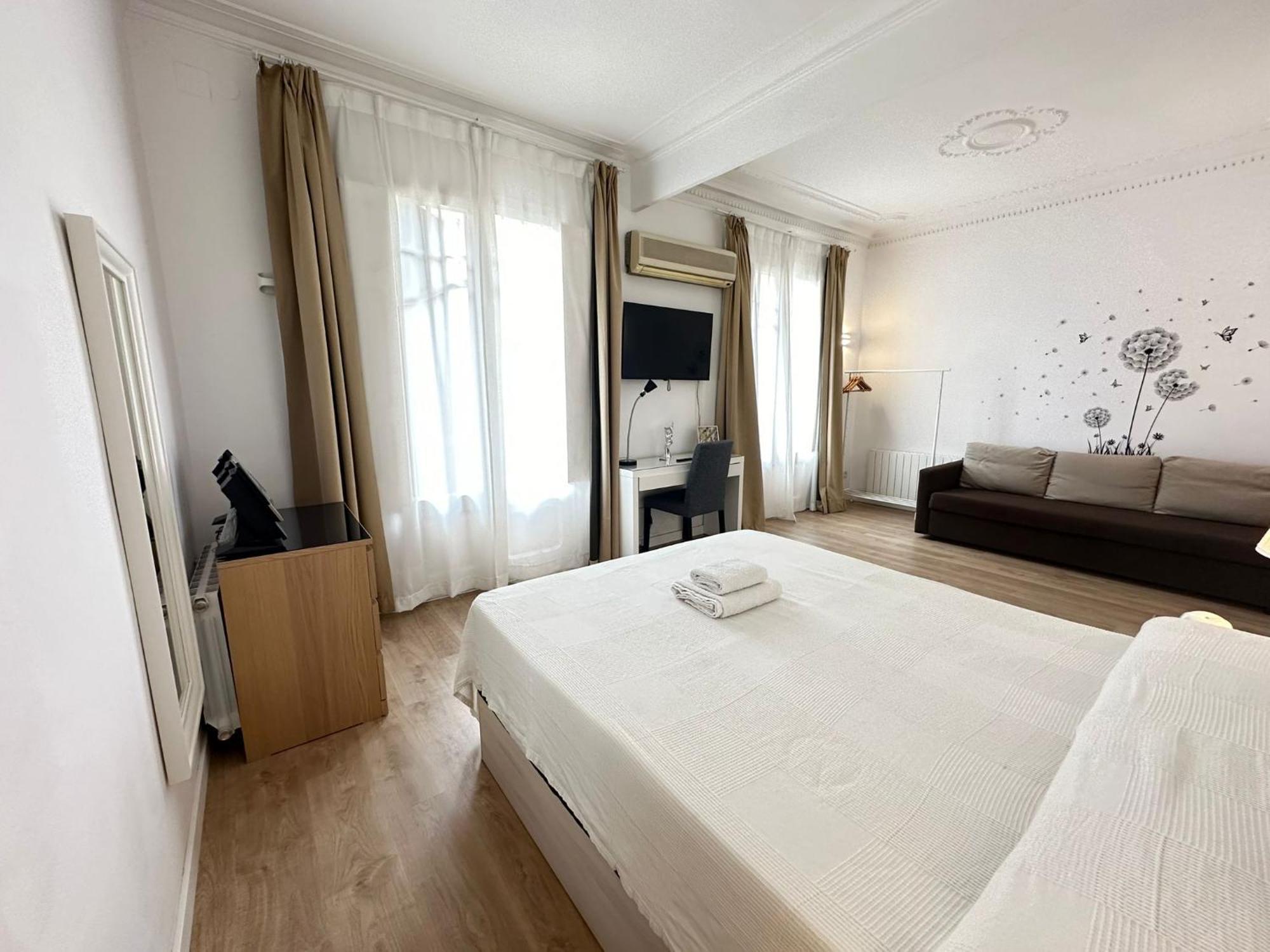 Flor Bed & Breakfast *