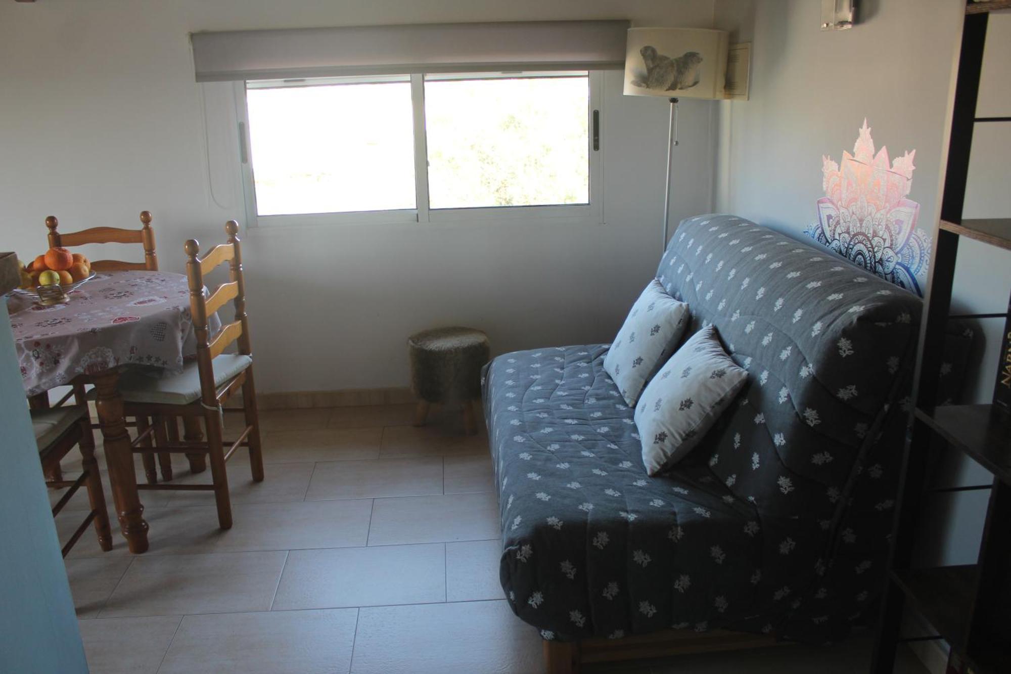 Casa Celidonia , De