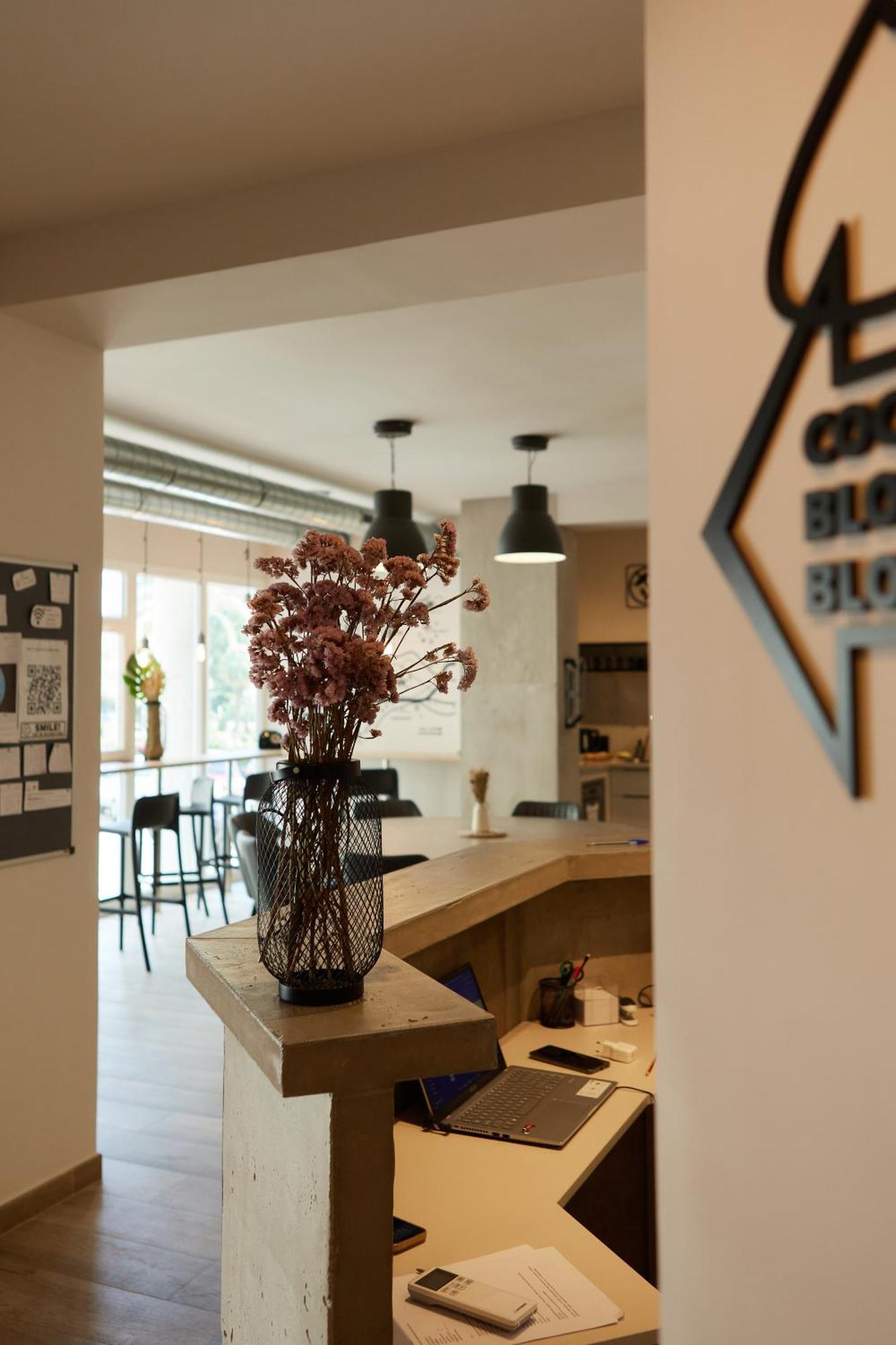 Dos Estaciones - Free Towels, Coffee & Tea, Remote Check-in * Alicante