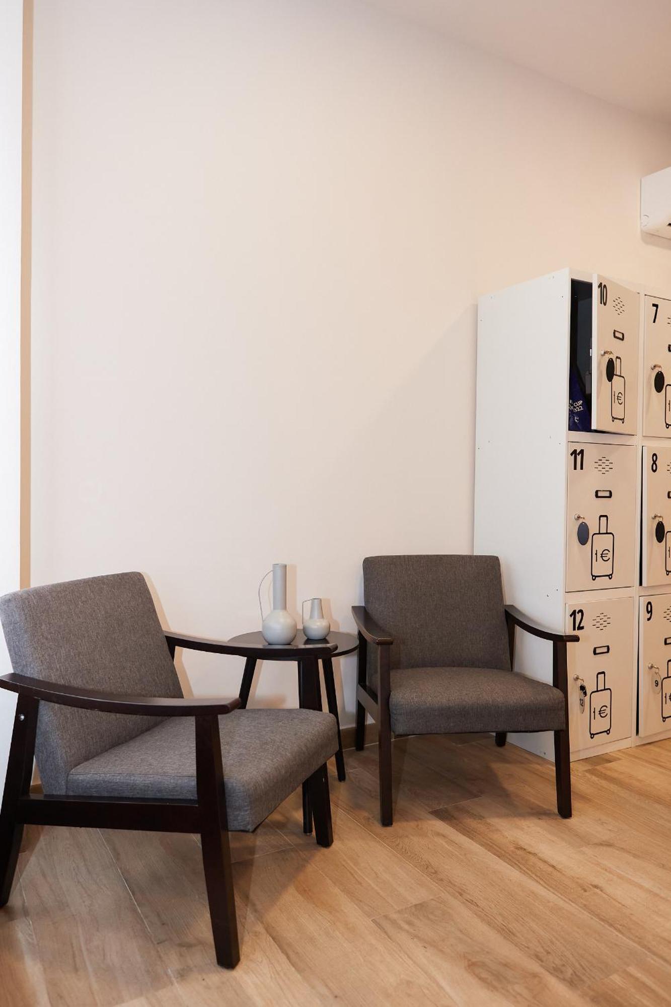 Dos Estaciones - Free Towels, Coffee & Tea, Remote Check-in *