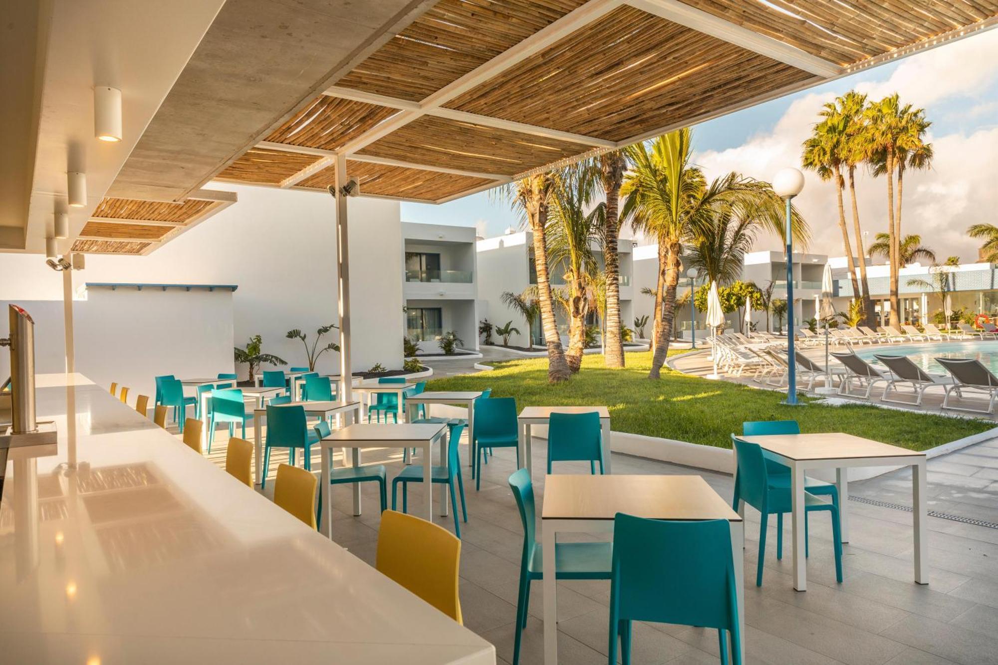 Oasis Lanz Mate Hotel