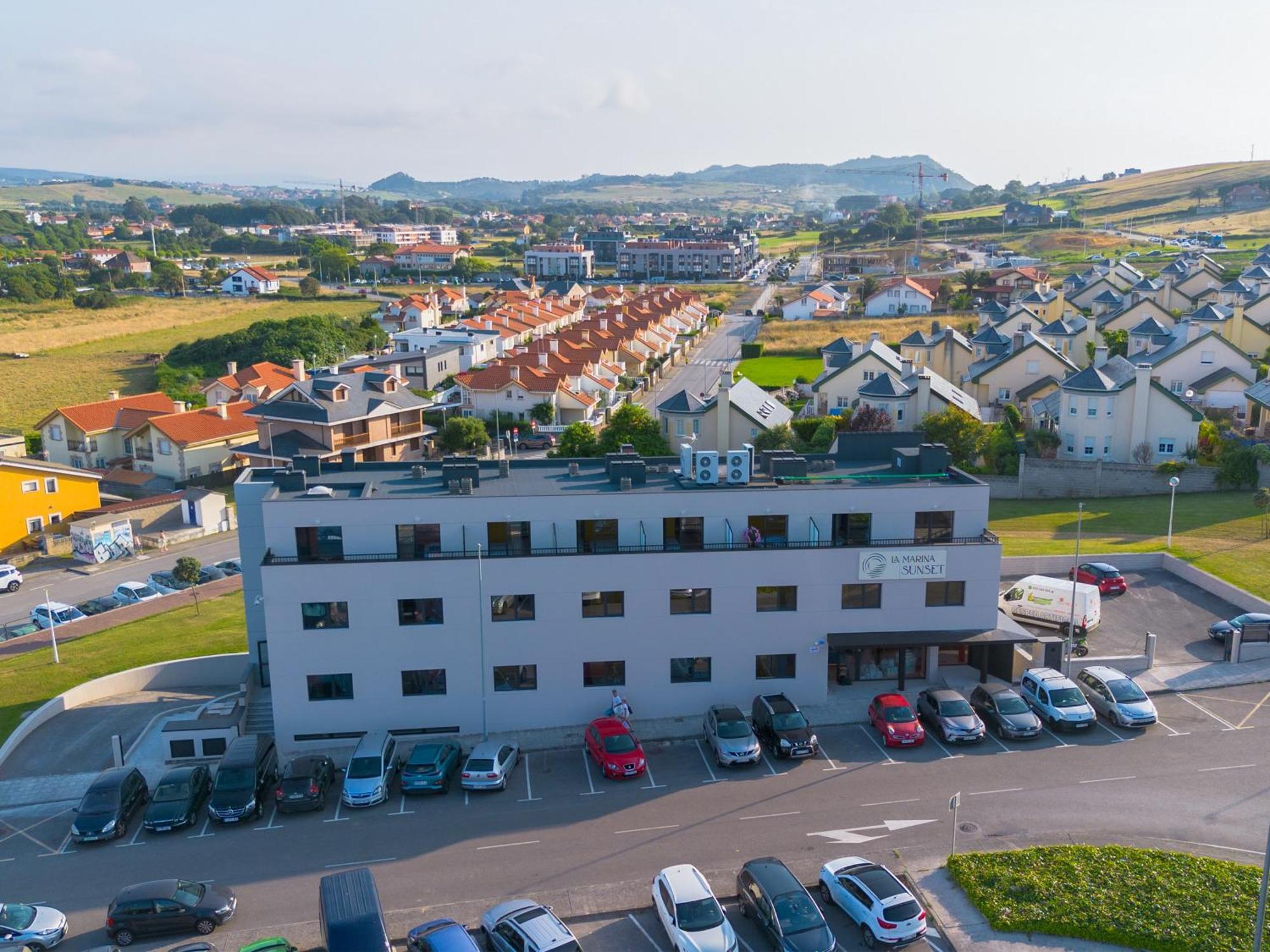 Apartamento La Marina Sunset 3000 *