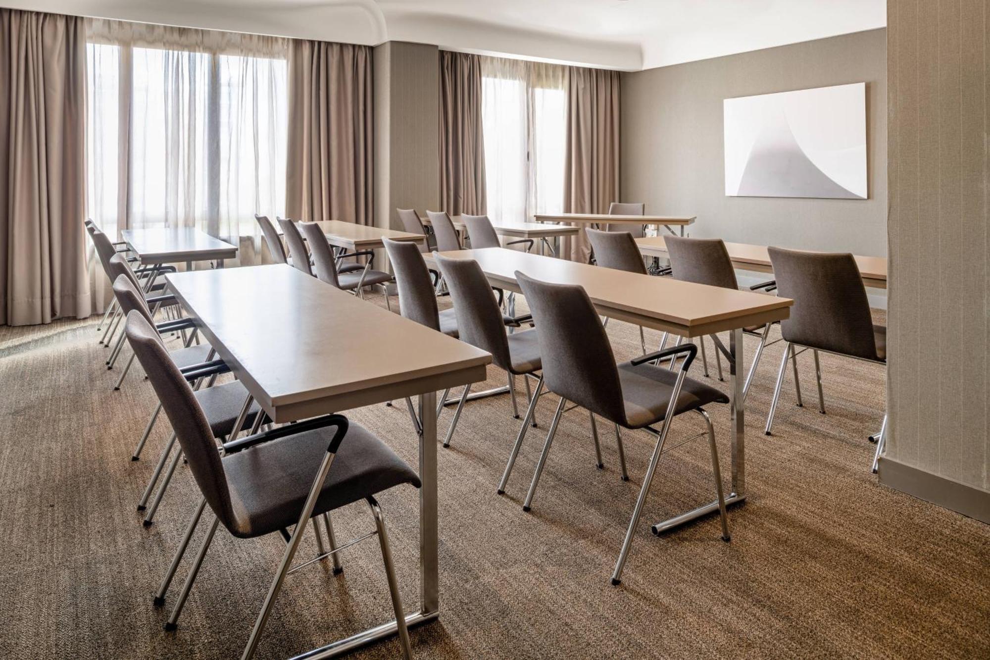 Hotel Ac Iberia Palmas By Marriott