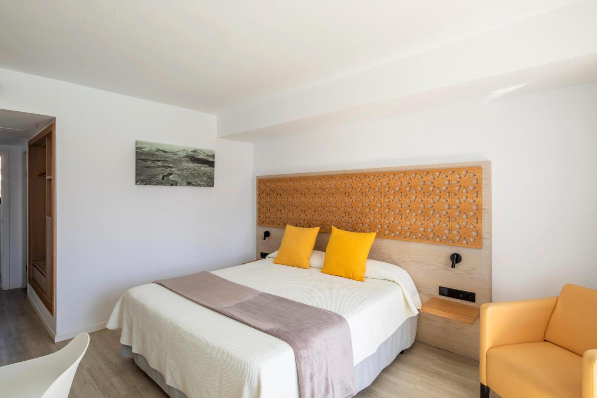 Oasis Lanz Mate 4* Costa Teguise
