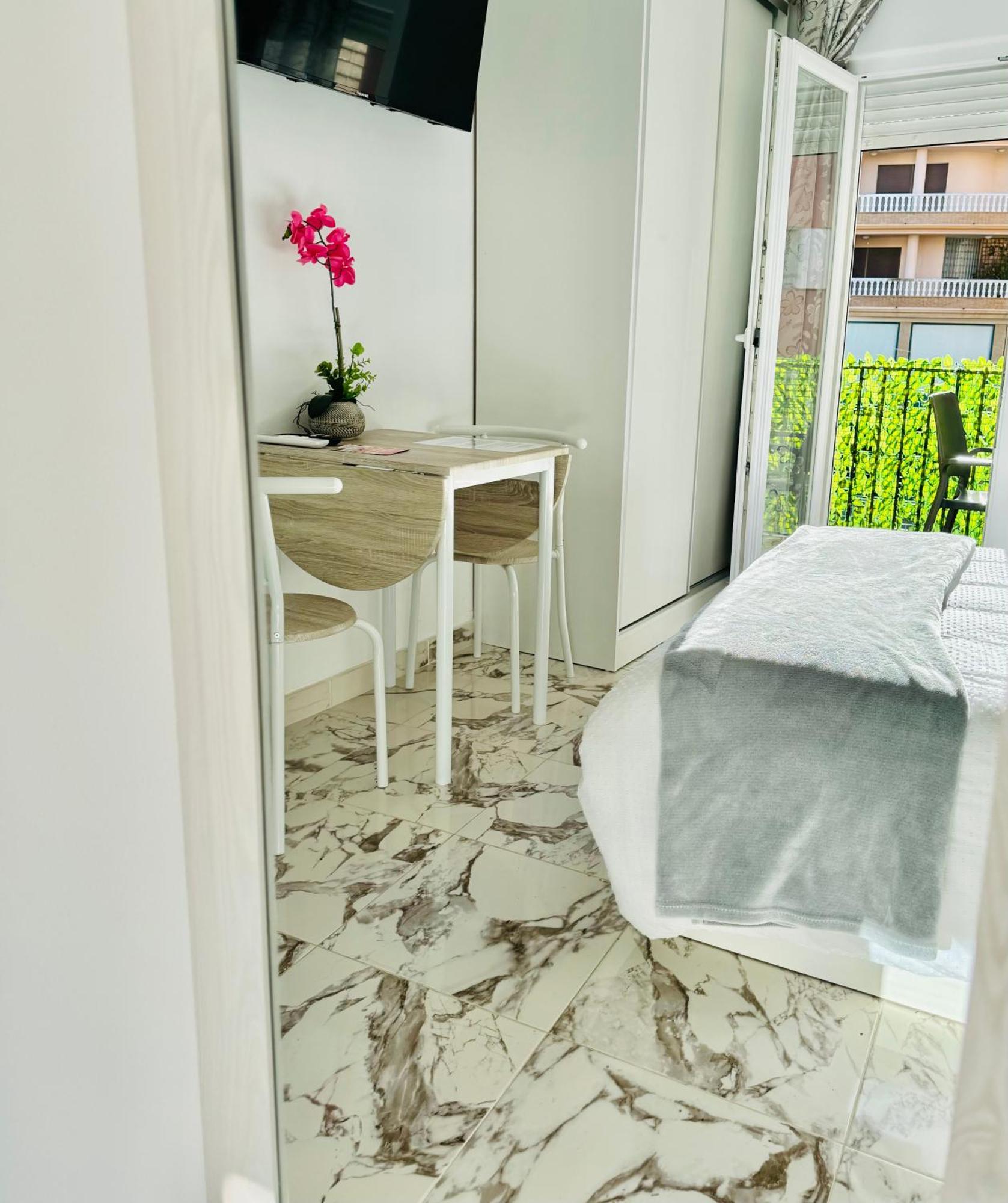 Estudio A 100 M Del Mar Apartamento *