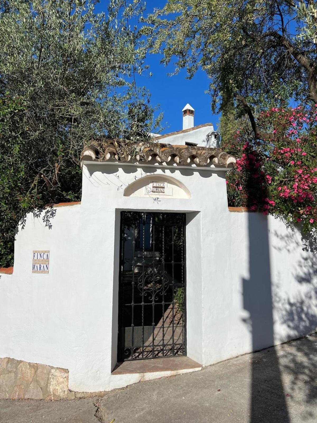 Maran Moorish Style With Rooftop And Pool Сasa de vacaciones Comares