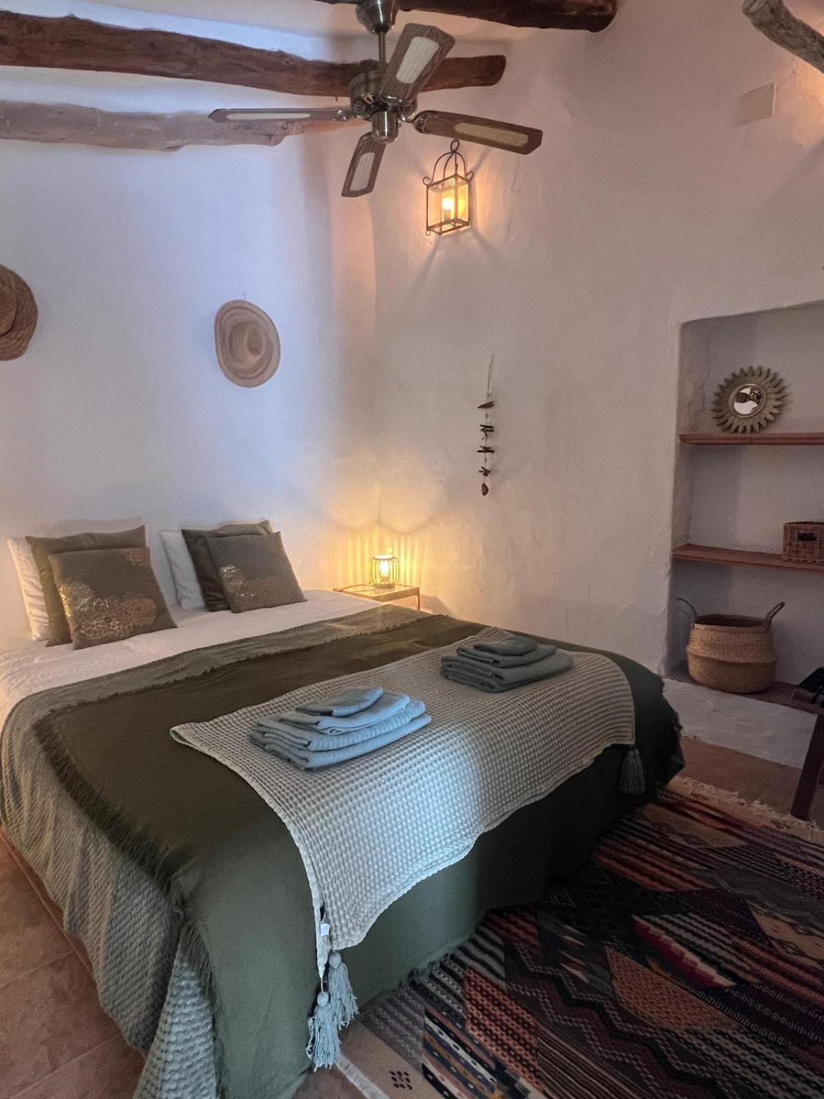 Maran Moorish Style With Rooftop And Pool Сasa de vacaciones