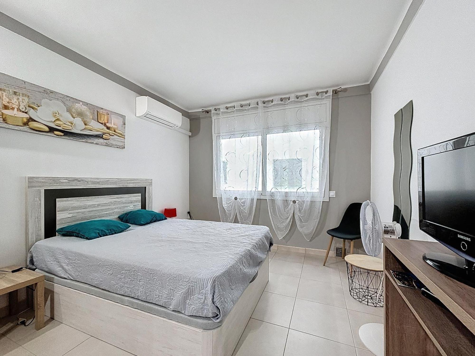 Apartamento Pi Y Sunyer 8 4 - Estudio A 50 M De La Playa