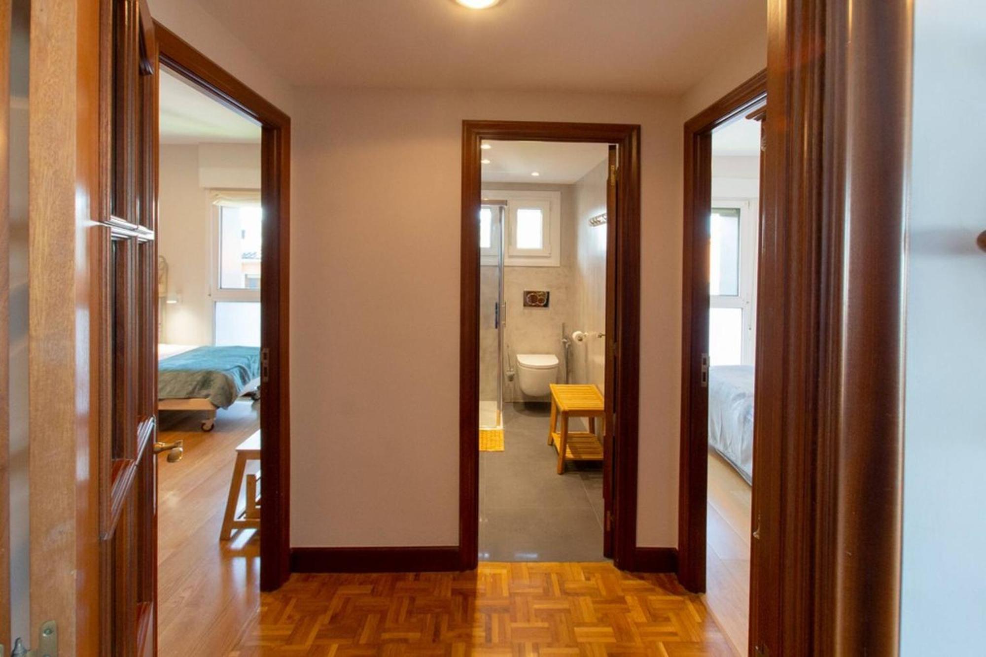 Earra - Eguzki - Garaje,1 Min Playa, Piscina Apartamento Zarautz