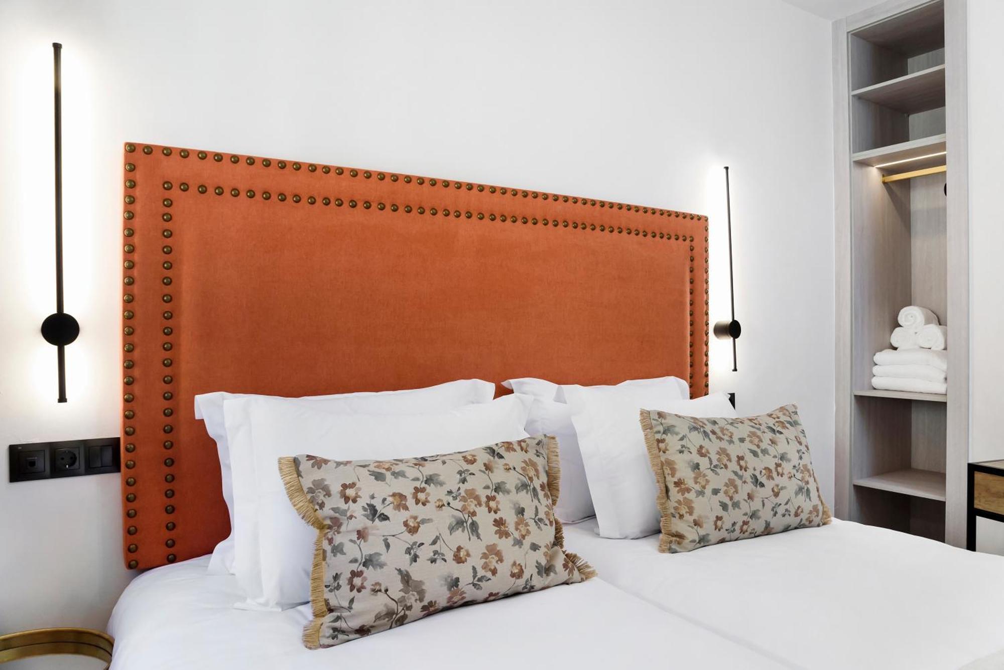 Hotel Aptos Alejandra Granada