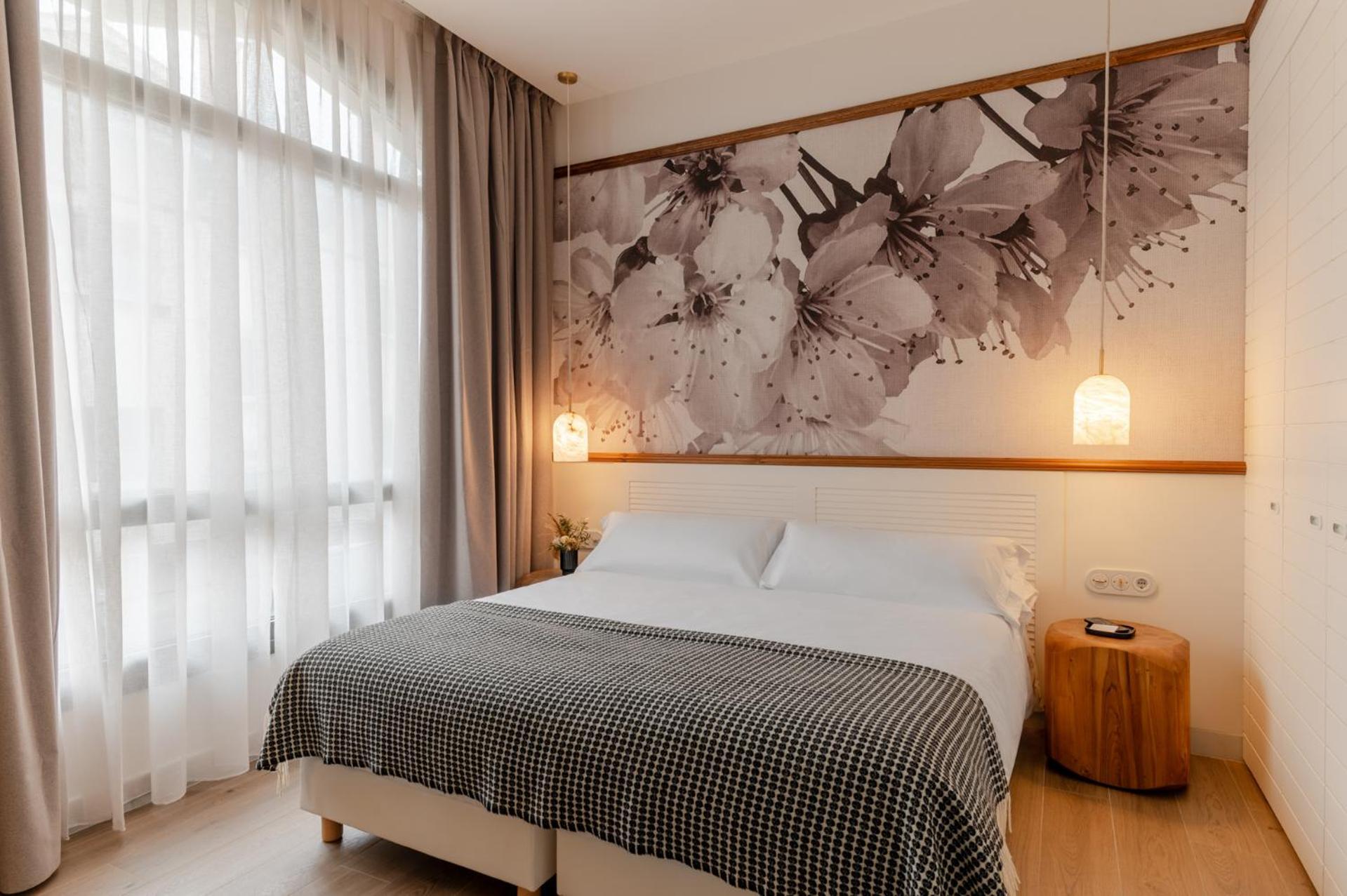 Hiru Uhinak Hotel
