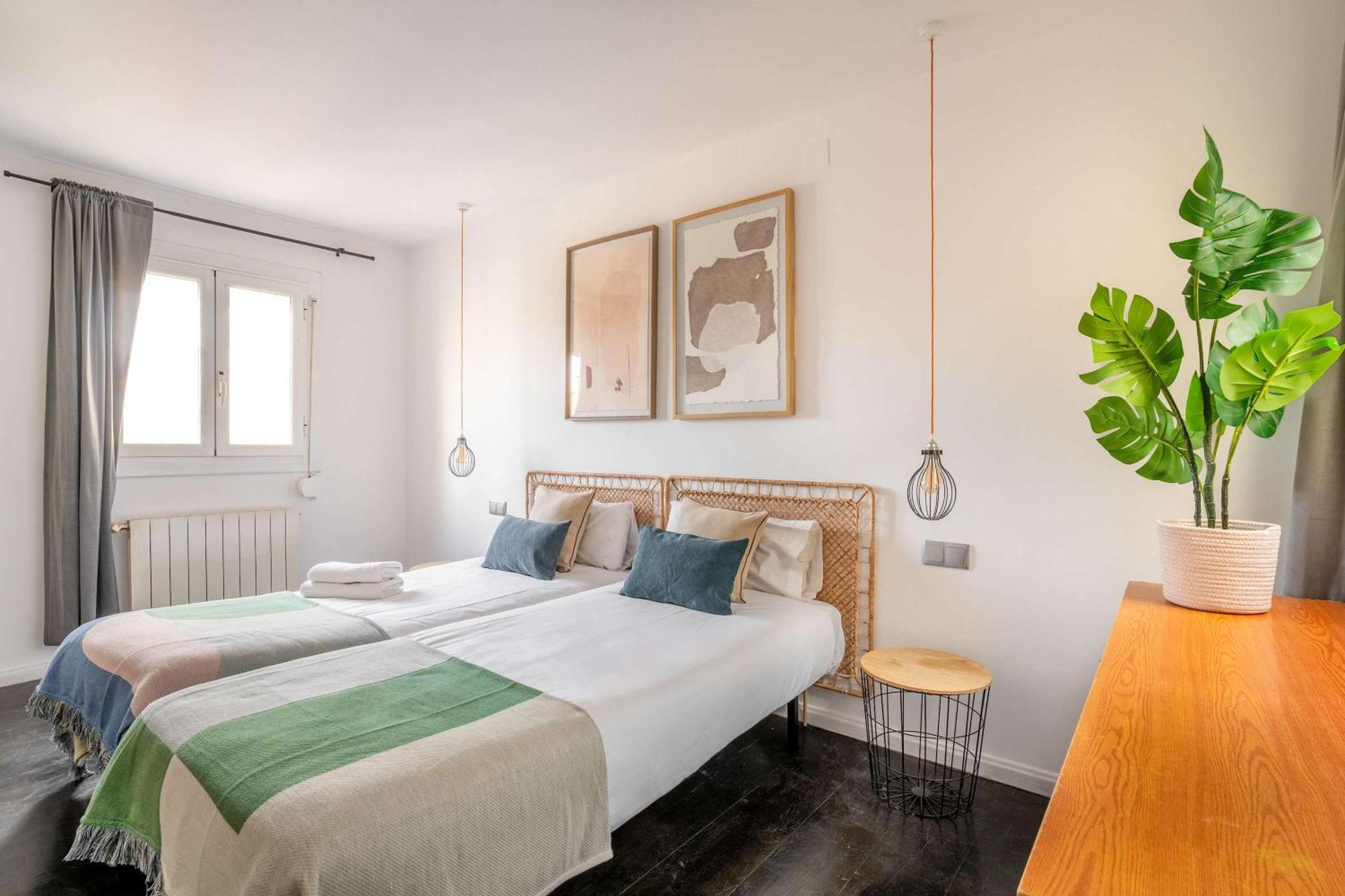 Apartment Amazing 3 Bedroom Penthouse In Plaza Espana Barcelona