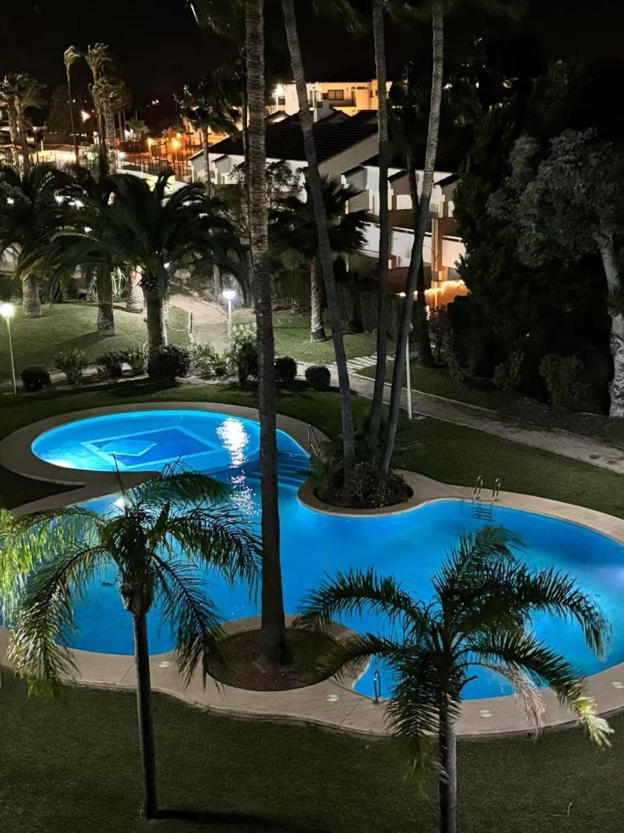 The House Playa Del Arenal Javea - Pool And Garden Steps From The Apartamento Platja de Larenal