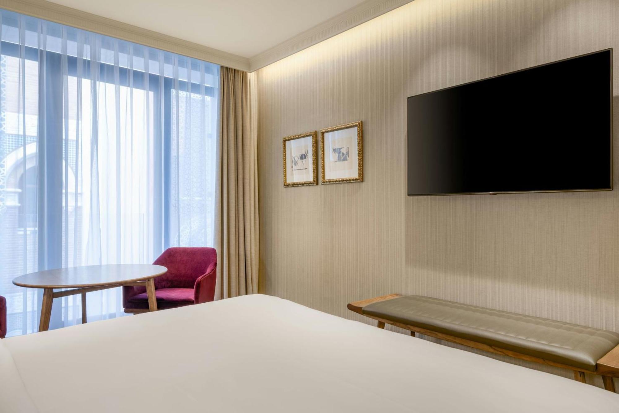 Hotel Querencia De Sevilla, Autograph Collection 4*