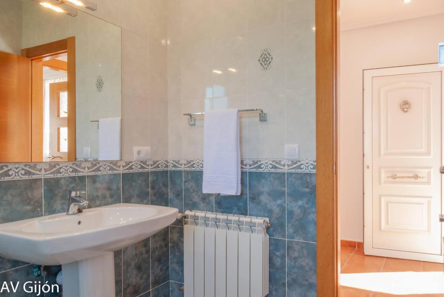 Сasa de vacaciones Av Casa Aurora Quintes Villaviciosa (Asturias)