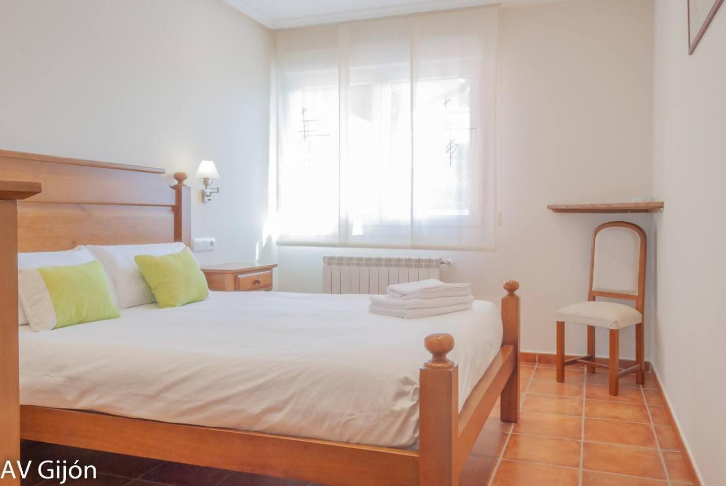 Av Casa Aurora Quintes Сasa de vacaciones *