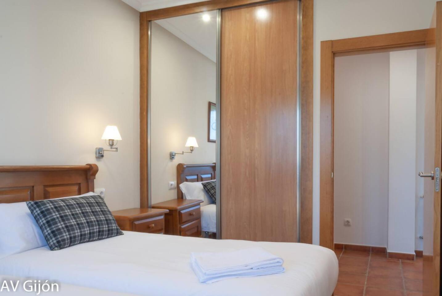 Av Casa Aurora Quintes Сasa de vacaciones Villaviciosa (Asturias)
