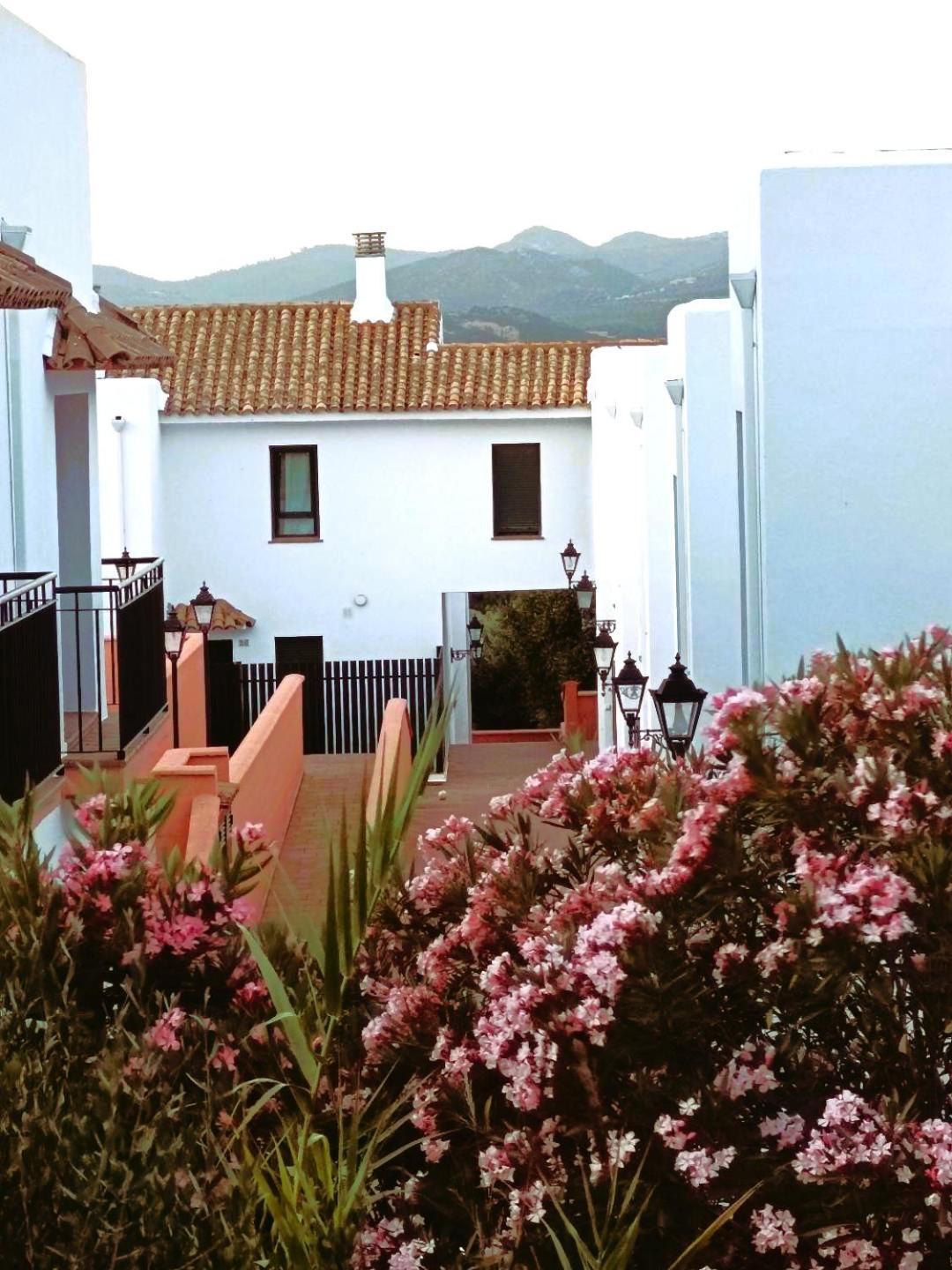 Beautiful Duplex With A Patio Alcala de los Gazules