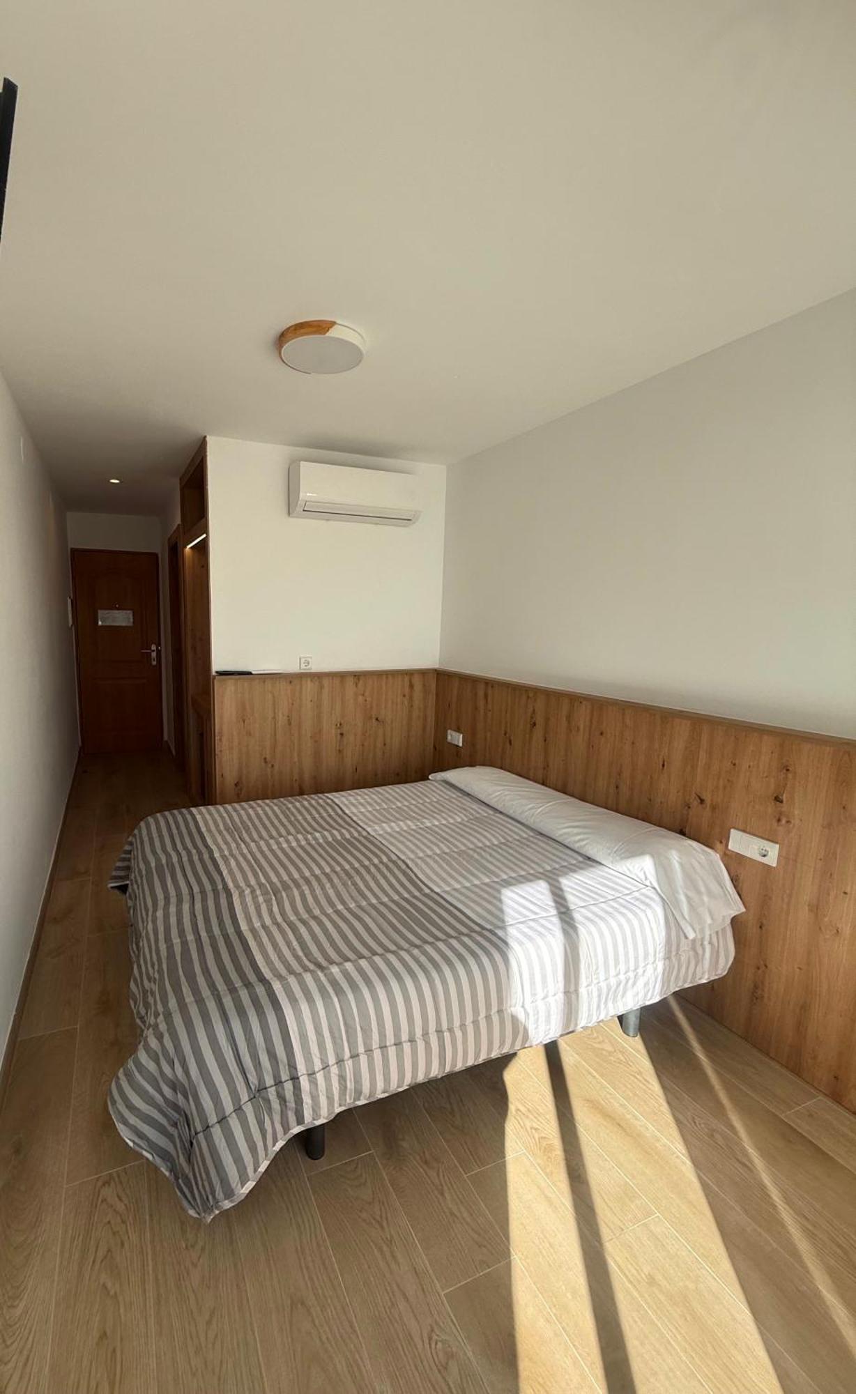 Guest house La Ola 2*