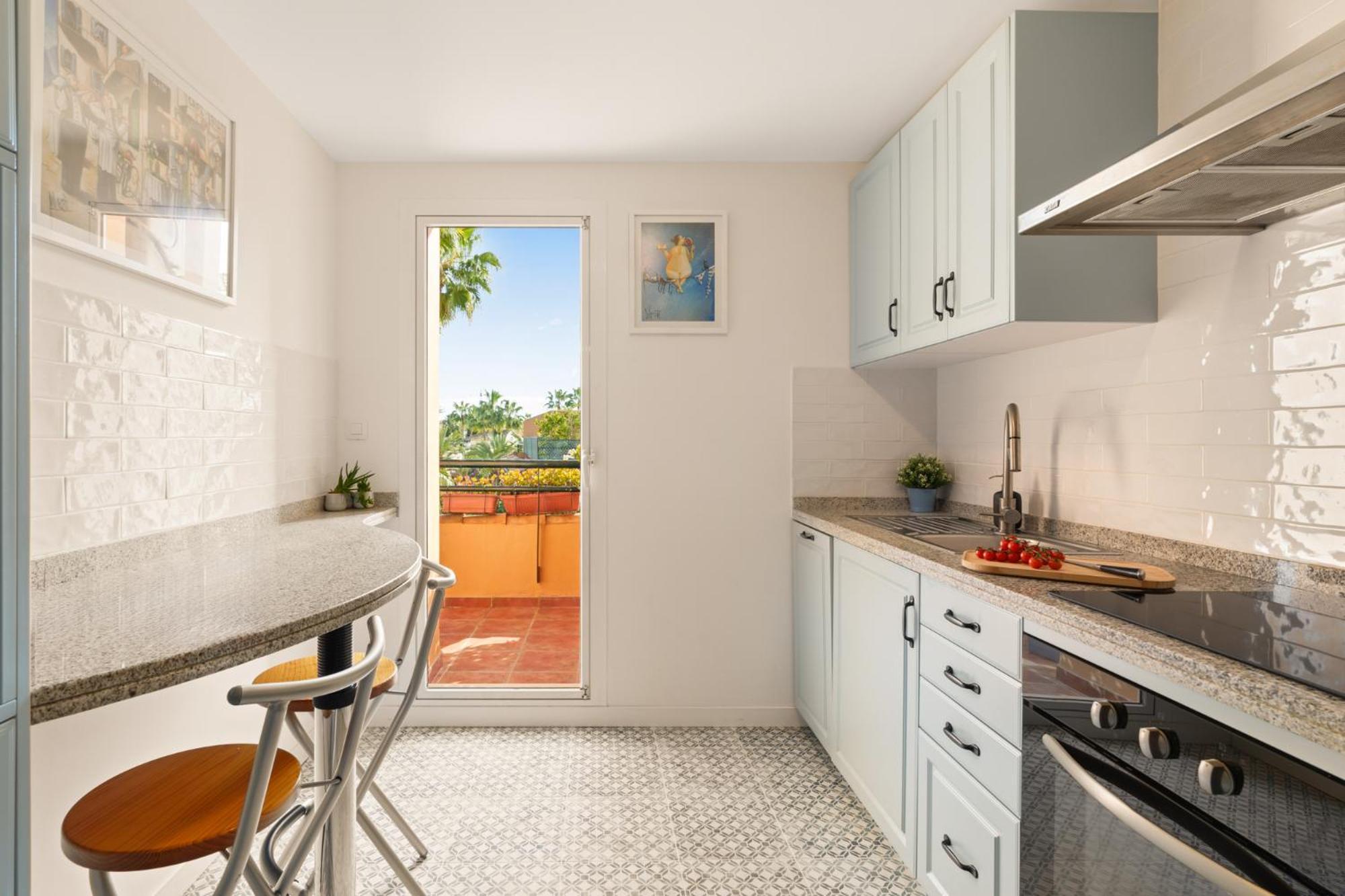 Close To The Sea In Chapas Marbella