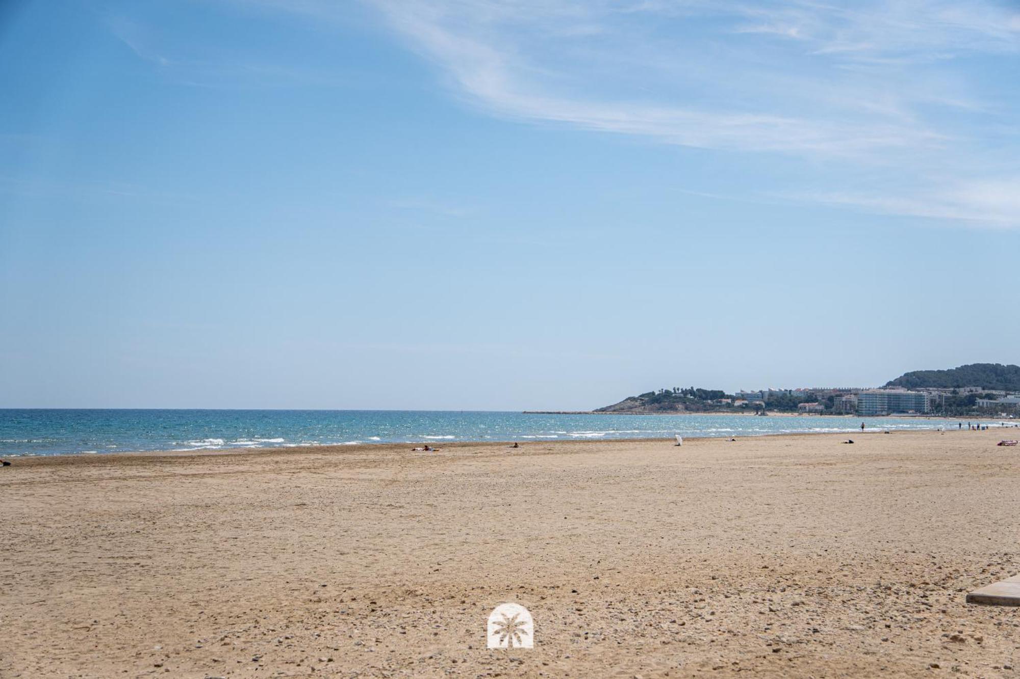 Mediterranean Way - Paradis Playa Seafront Apartment