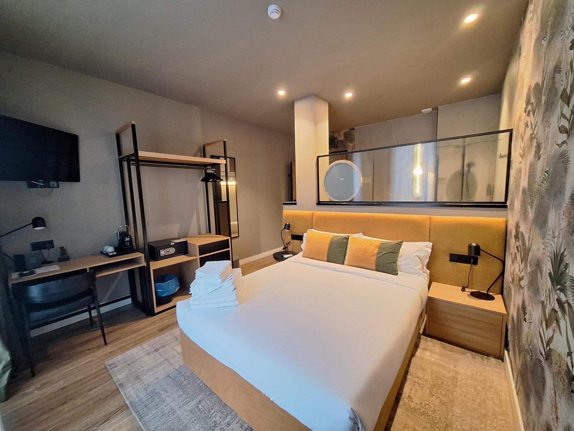 Saman Boutique 4*