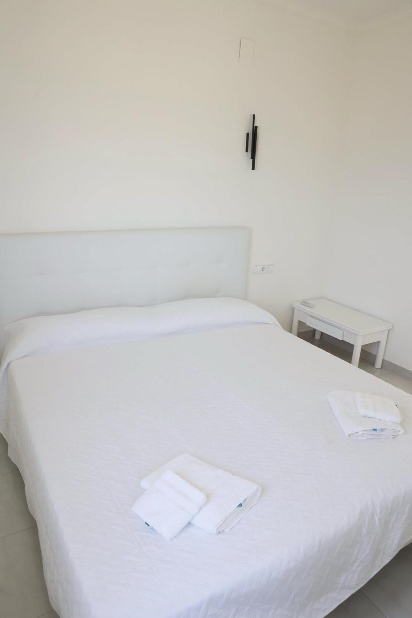 Сasa de vacaciones En La Playa Con Piscina Privada - Holavivienda Inmobiliaria *