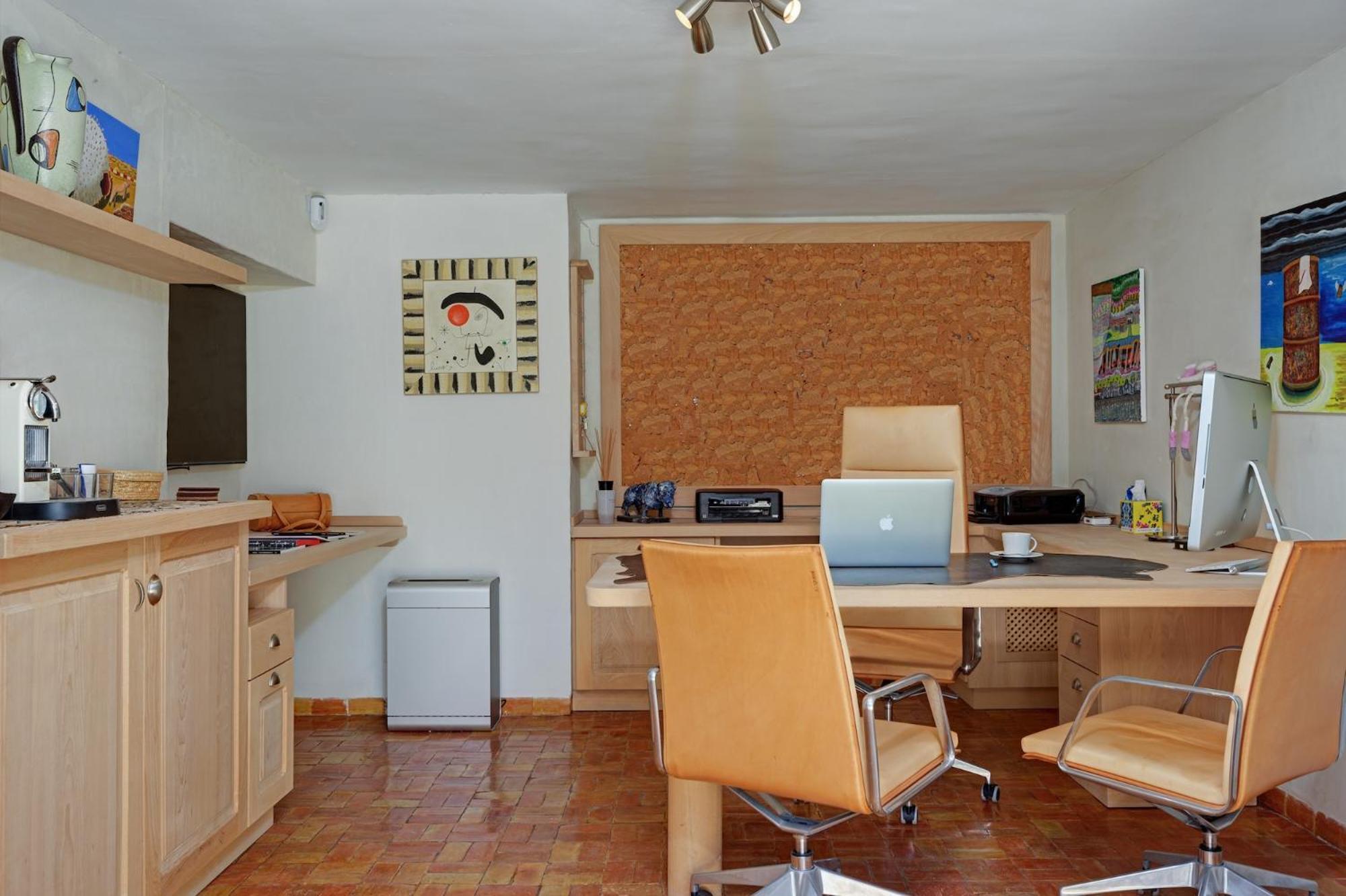 Buccara Mistral Villa *