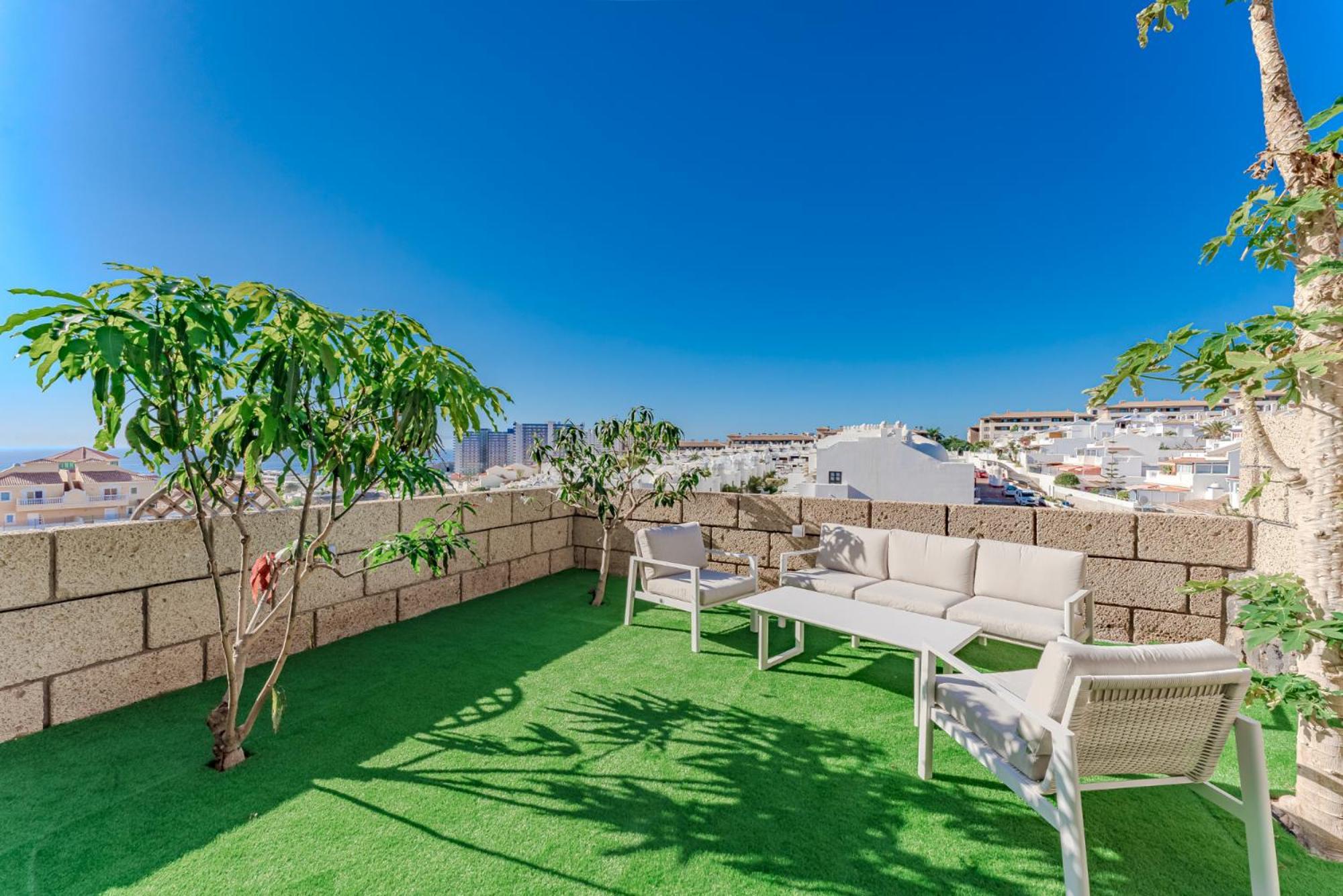 Exclusive New Townhouse In Playa Paraiso Сasa de vacaciones Costa Adeje (Tenerife)