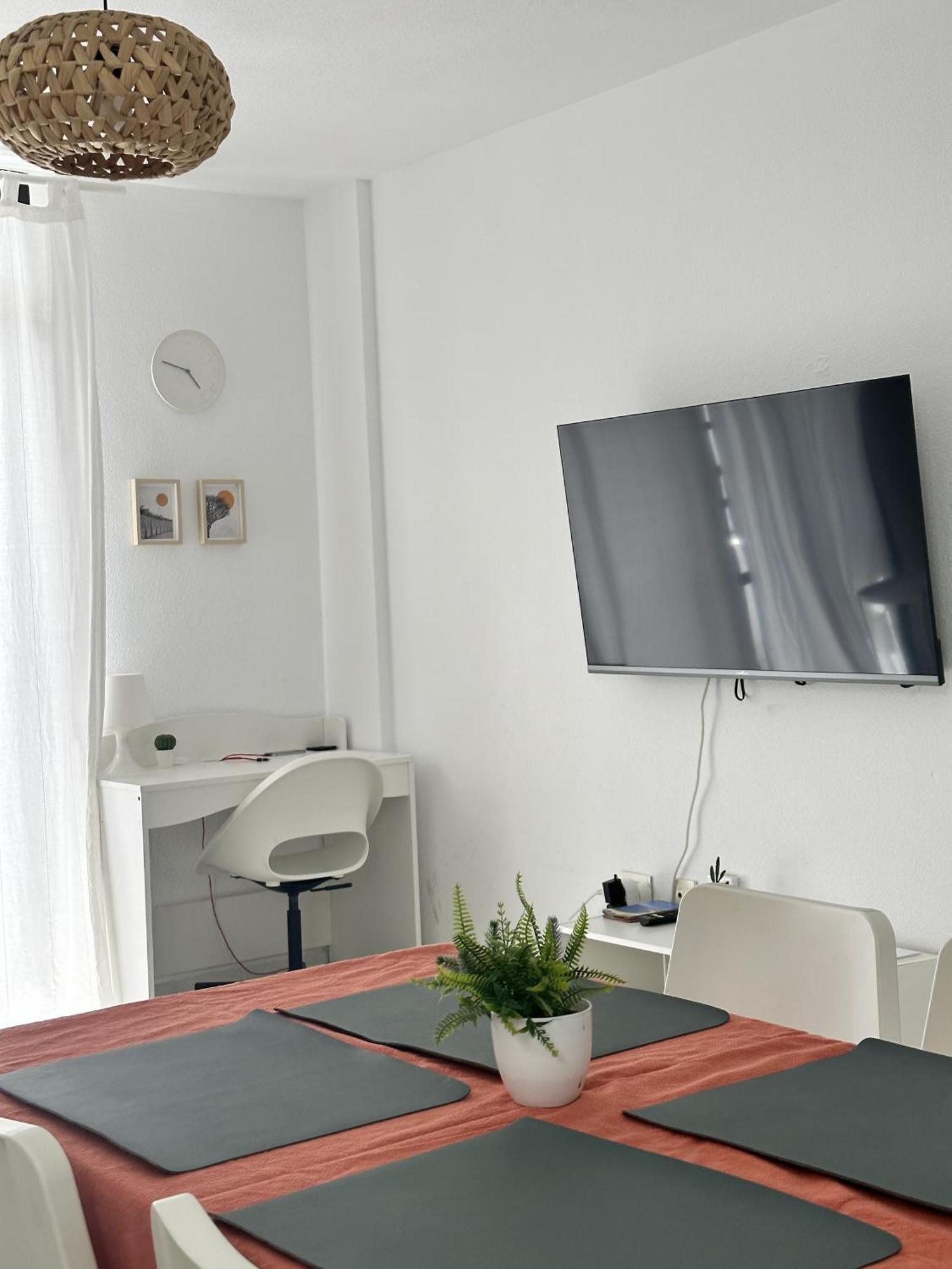 Cristianos 1-bedroom Apartment, Swimming Pool Apartment