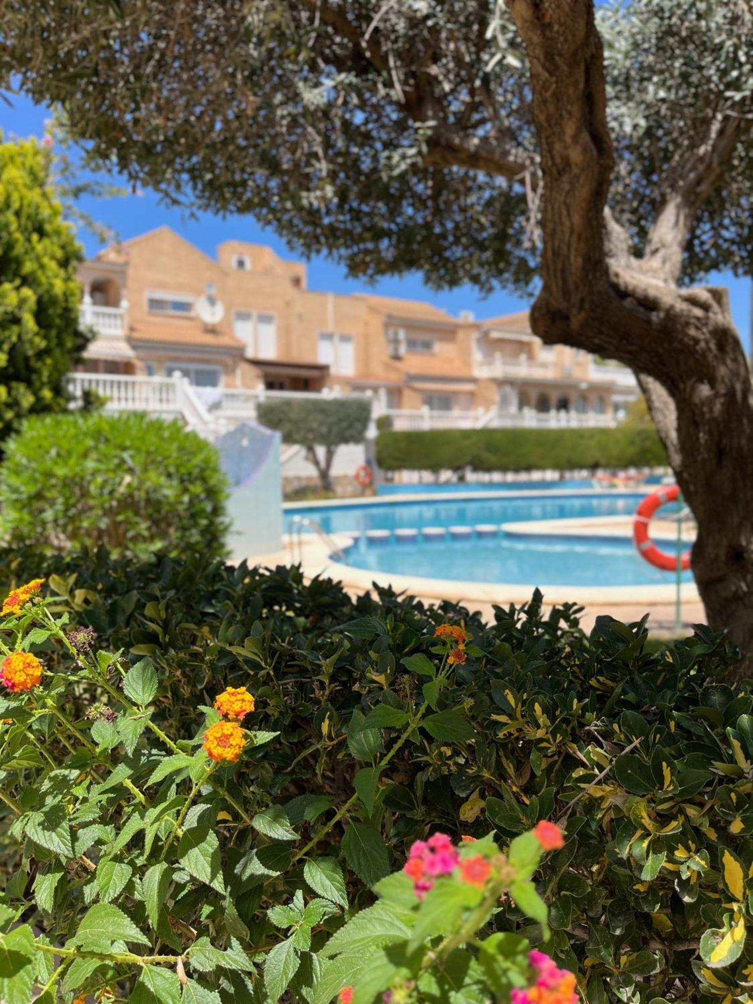 Casa Naru Albir, Duplex Met Ruim Terras En Buitenkeuken Apartment *