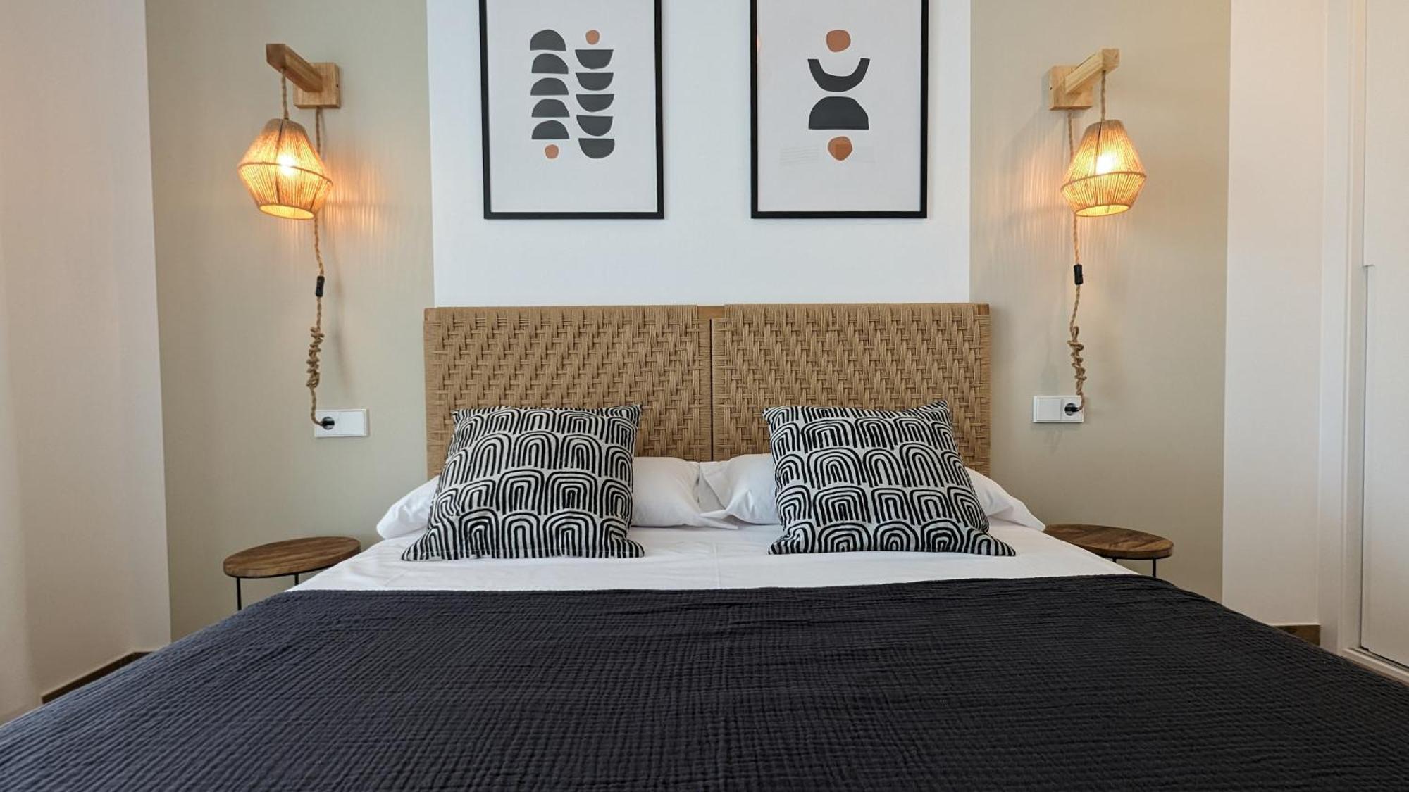 Allonbay Sea View Apartment