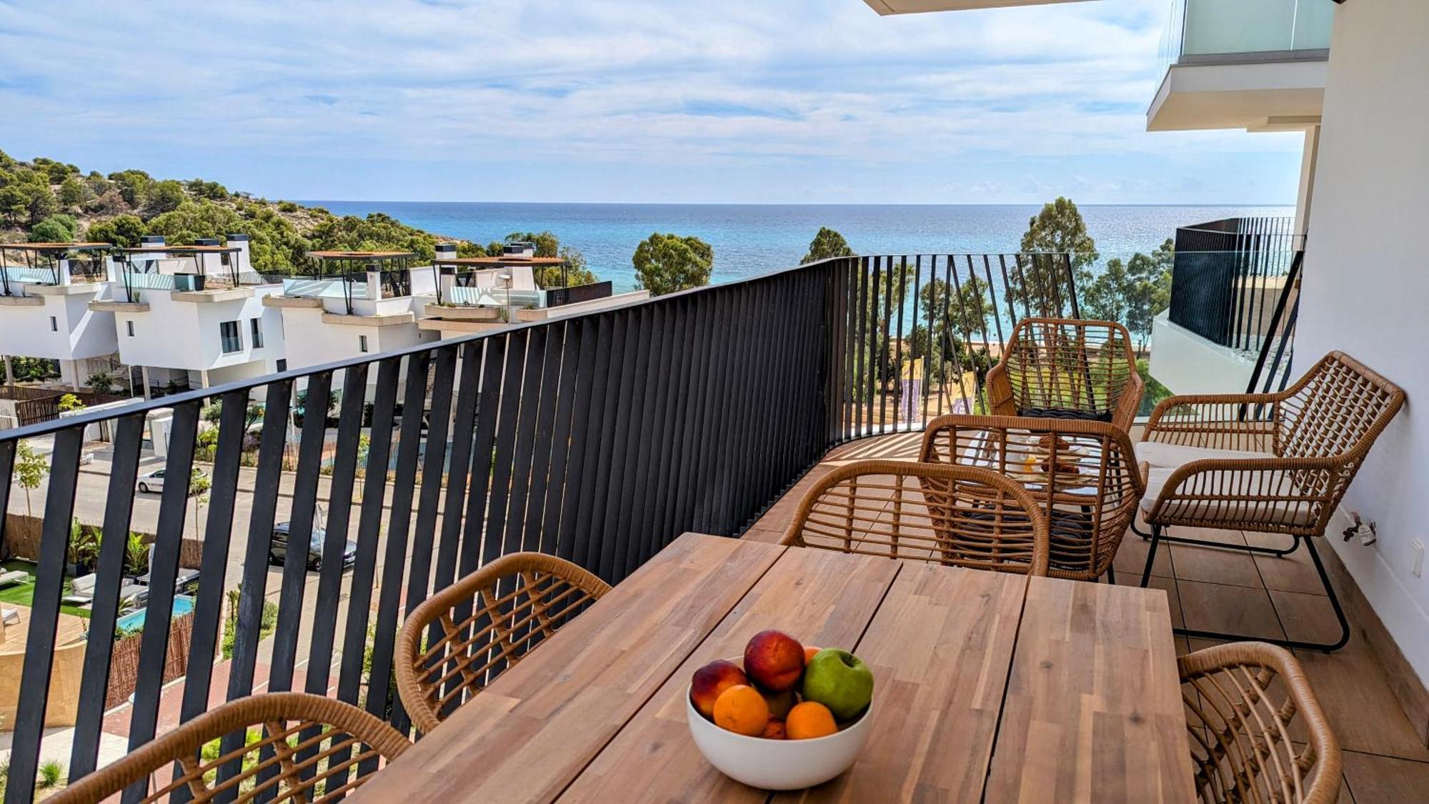 Allonbay Sea View