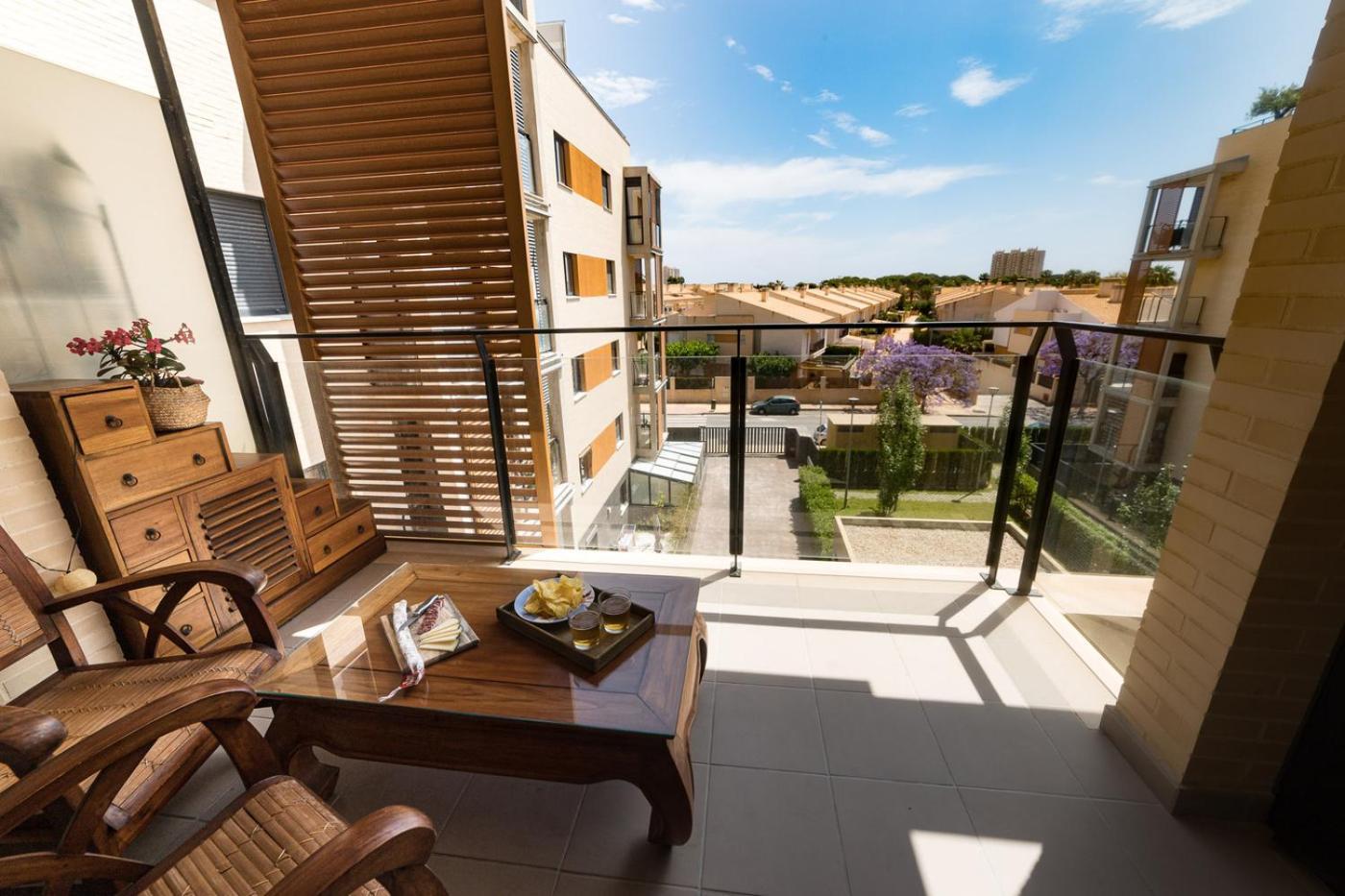 Apto. Con Piscinas Y Gym A 800 Metros De Playa