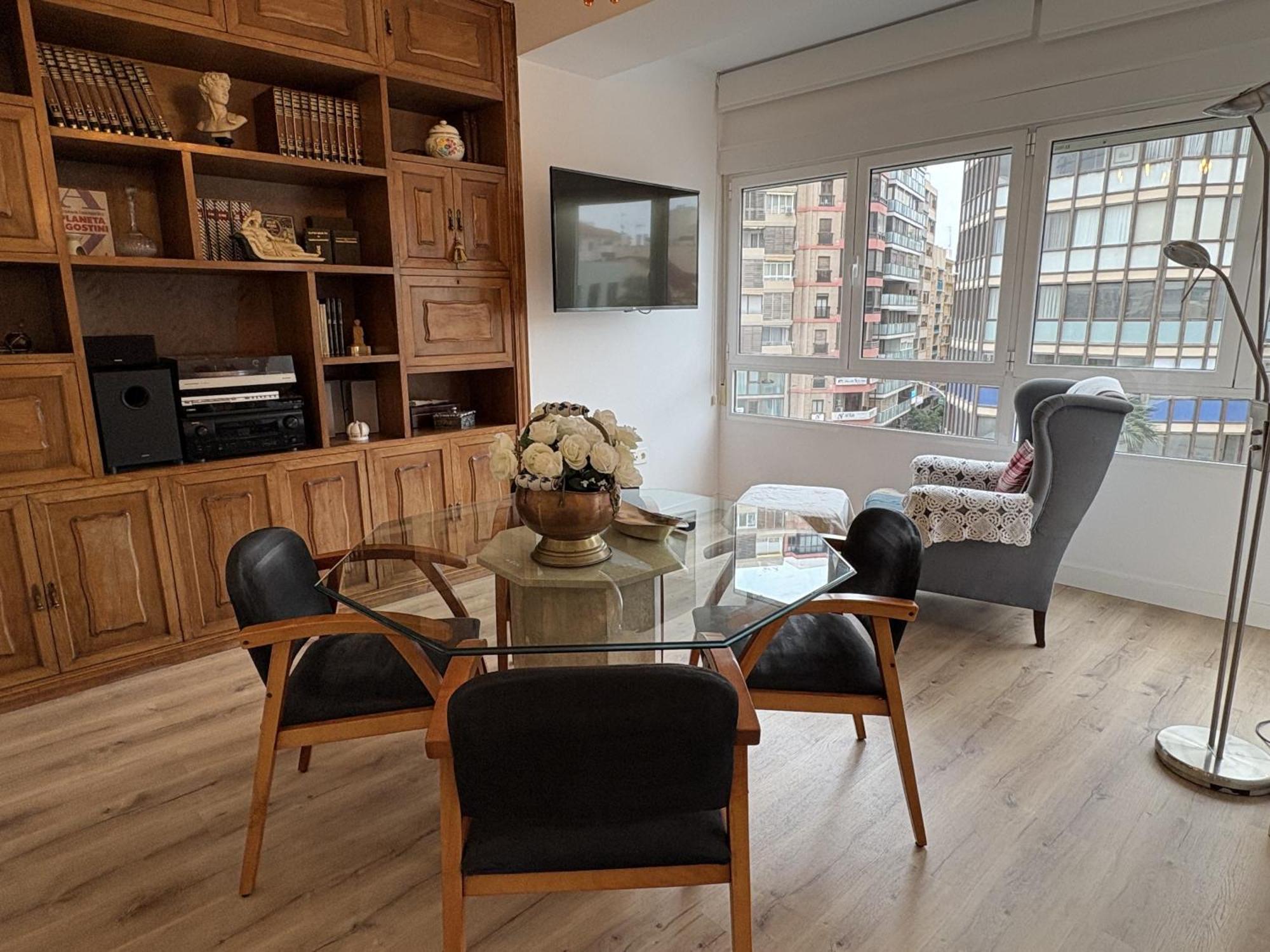 Piso Exclusivo En Alfonso El Sabio Apartamento Alicante