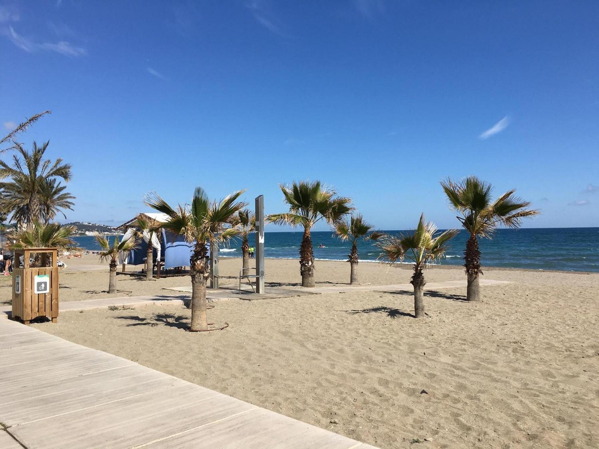 En Calahonda Cerca De Playa Ideal Parejas Apartamento