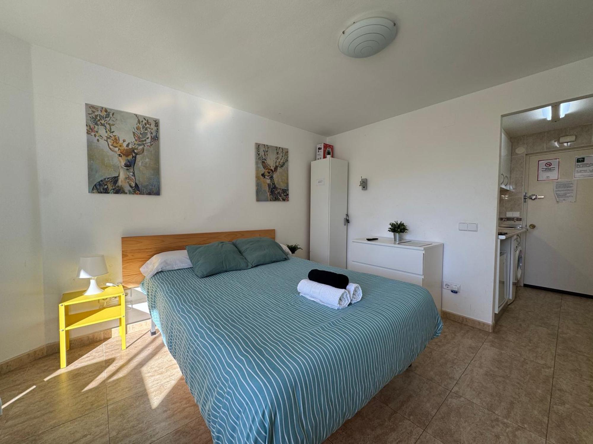 En Calahonda Cerca De Playa Ideal Parejas Apartamento *