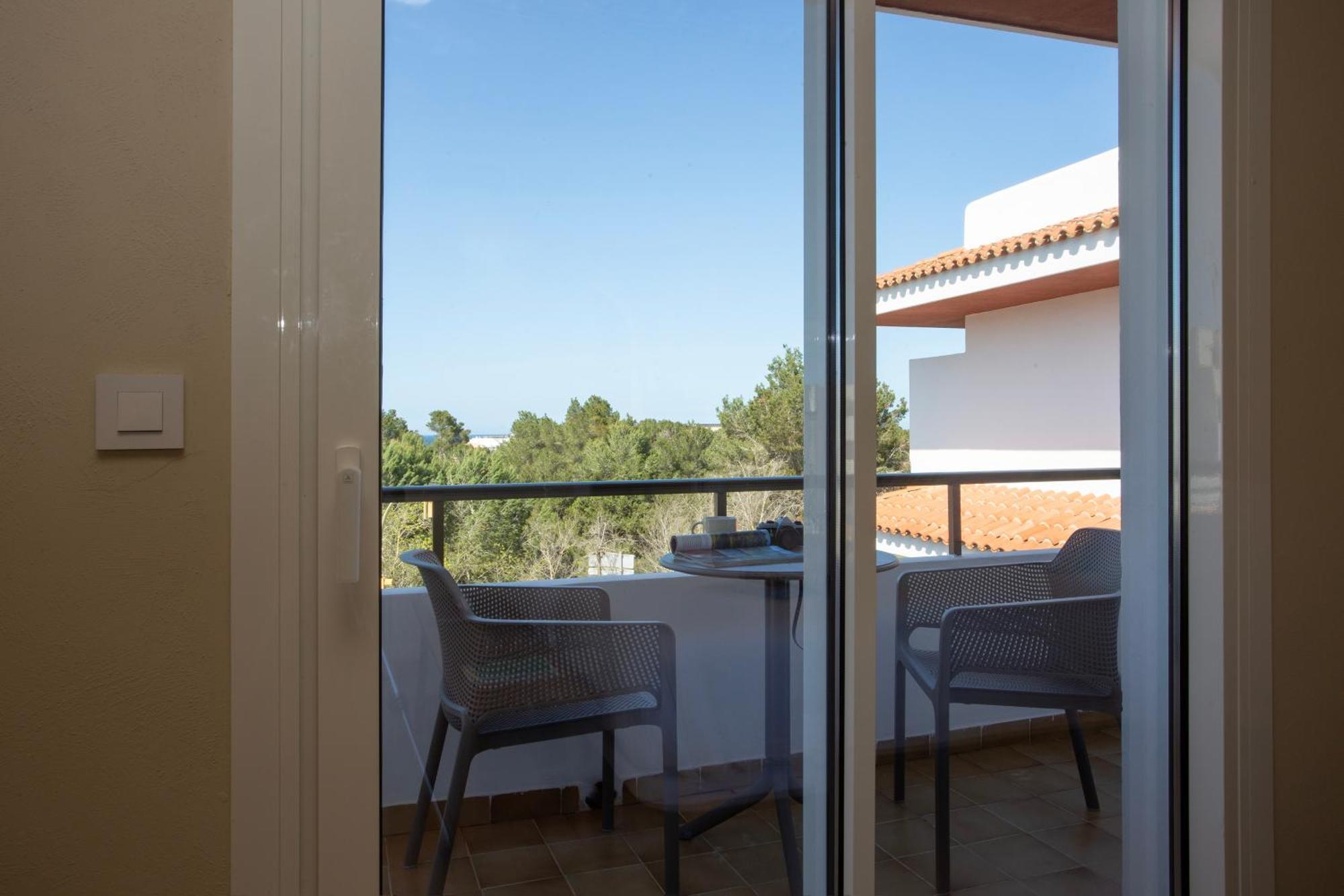 Casual Bahia Ibiza San Antonio Abad